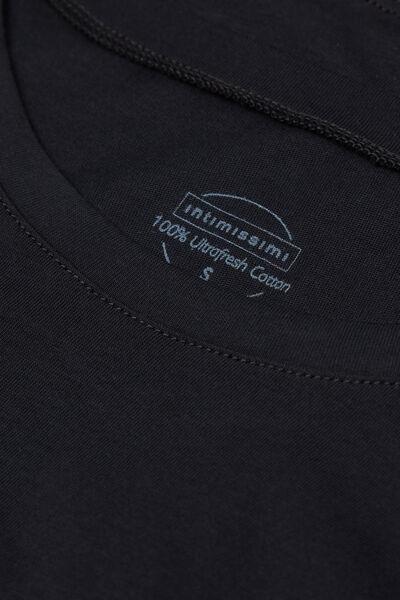 Black Short-Sleeve T-Shirt In Ultrafresh Supima Cotton, , large image number 5