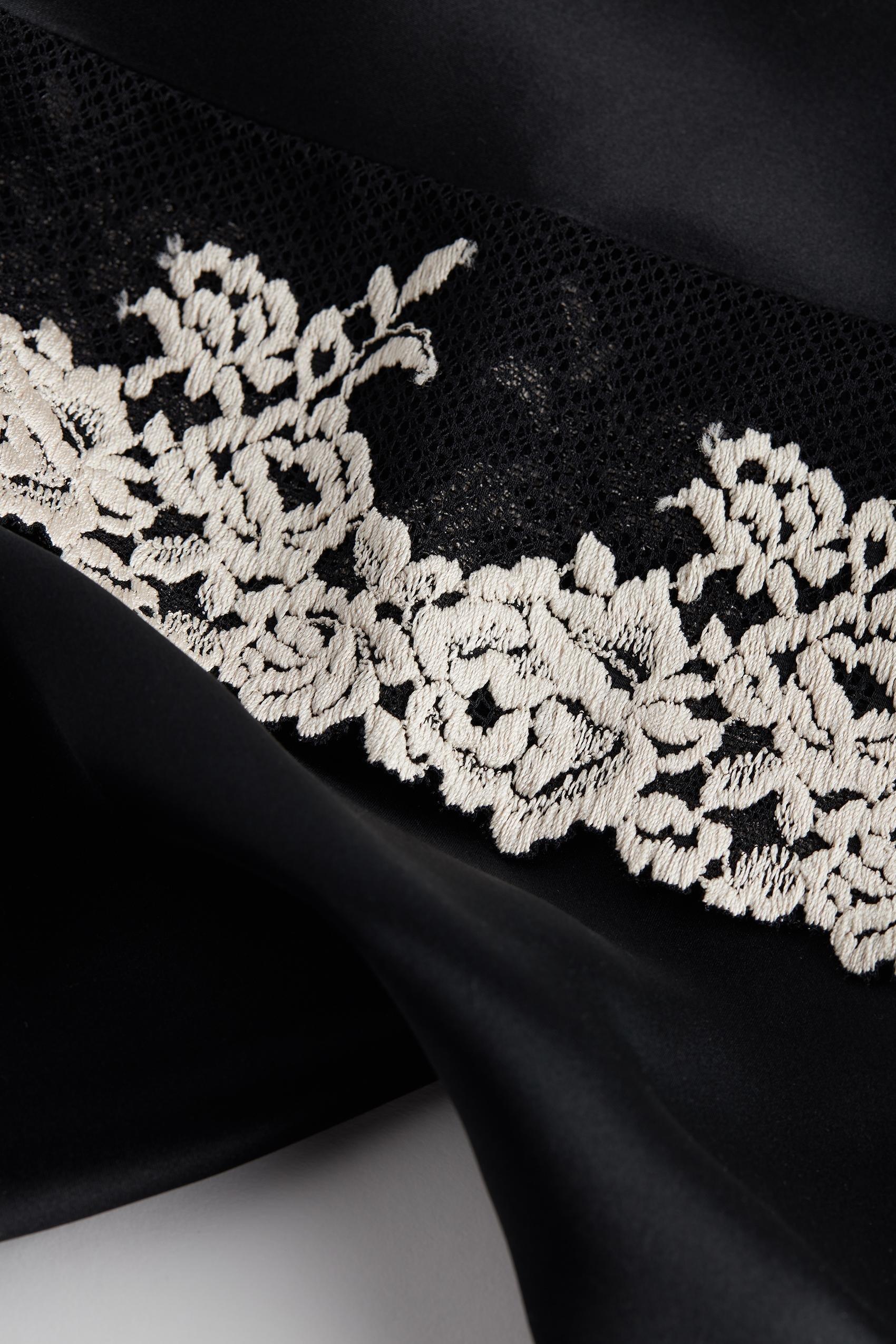 Black Spaghetti Straps Pretty Flowers Top, , large image number 5