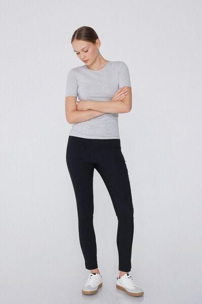 Black Capri Leggings, Black, large image number 0