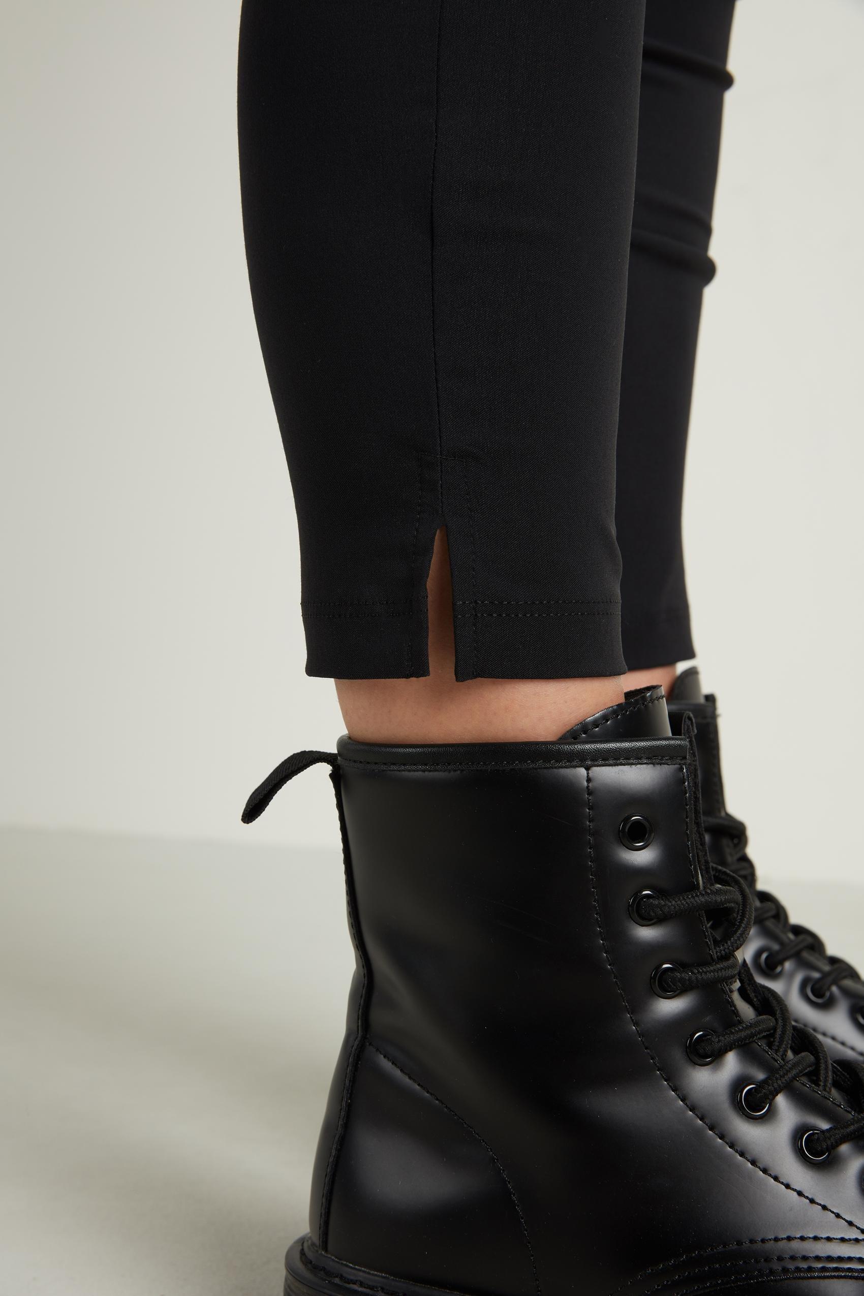 Black Capri Leggings, , large image number 6