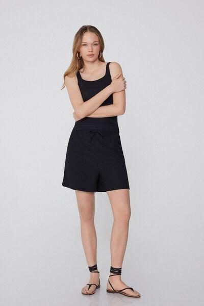 Black Crepe-Effect Shorts, Black, medium