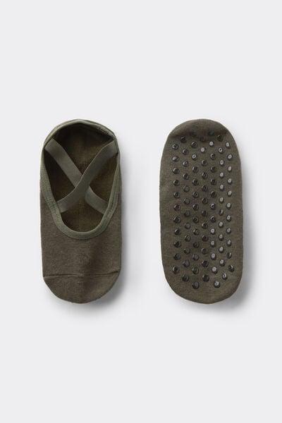 Green Non-Slip Pilates Slipper Socks, 5701_226Z, large image number 0