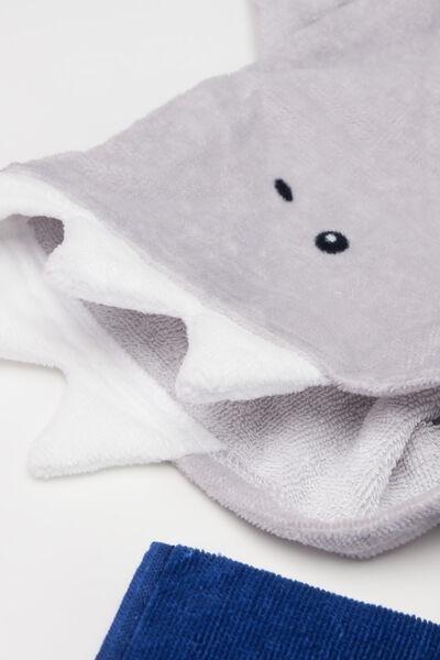 Multicolour Shark Print Poncho, Kids Boys, 5701_519Y, large image number 1