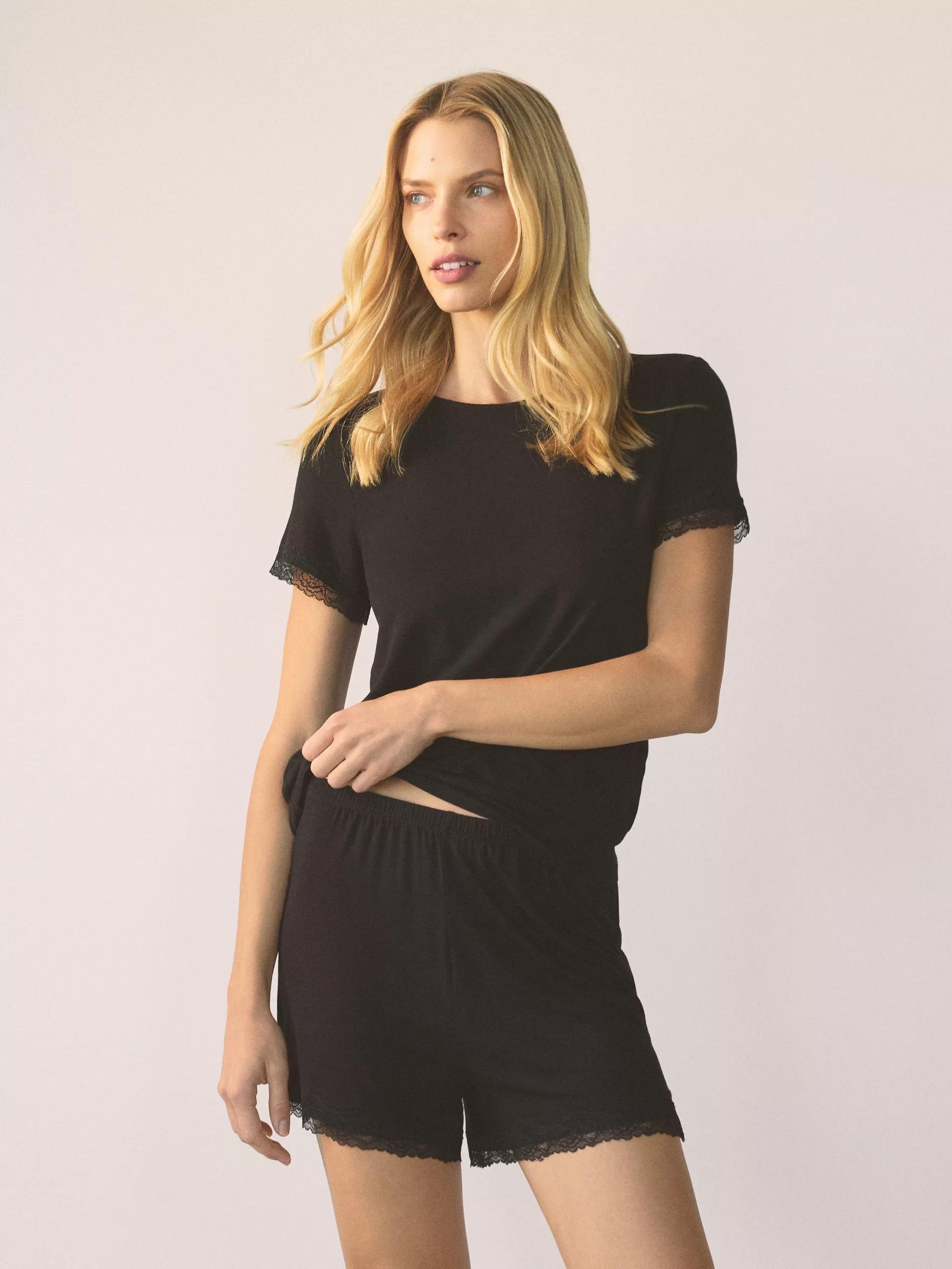 Black Two Piece Pyjama Set With Lace Details, Black, large image number 0