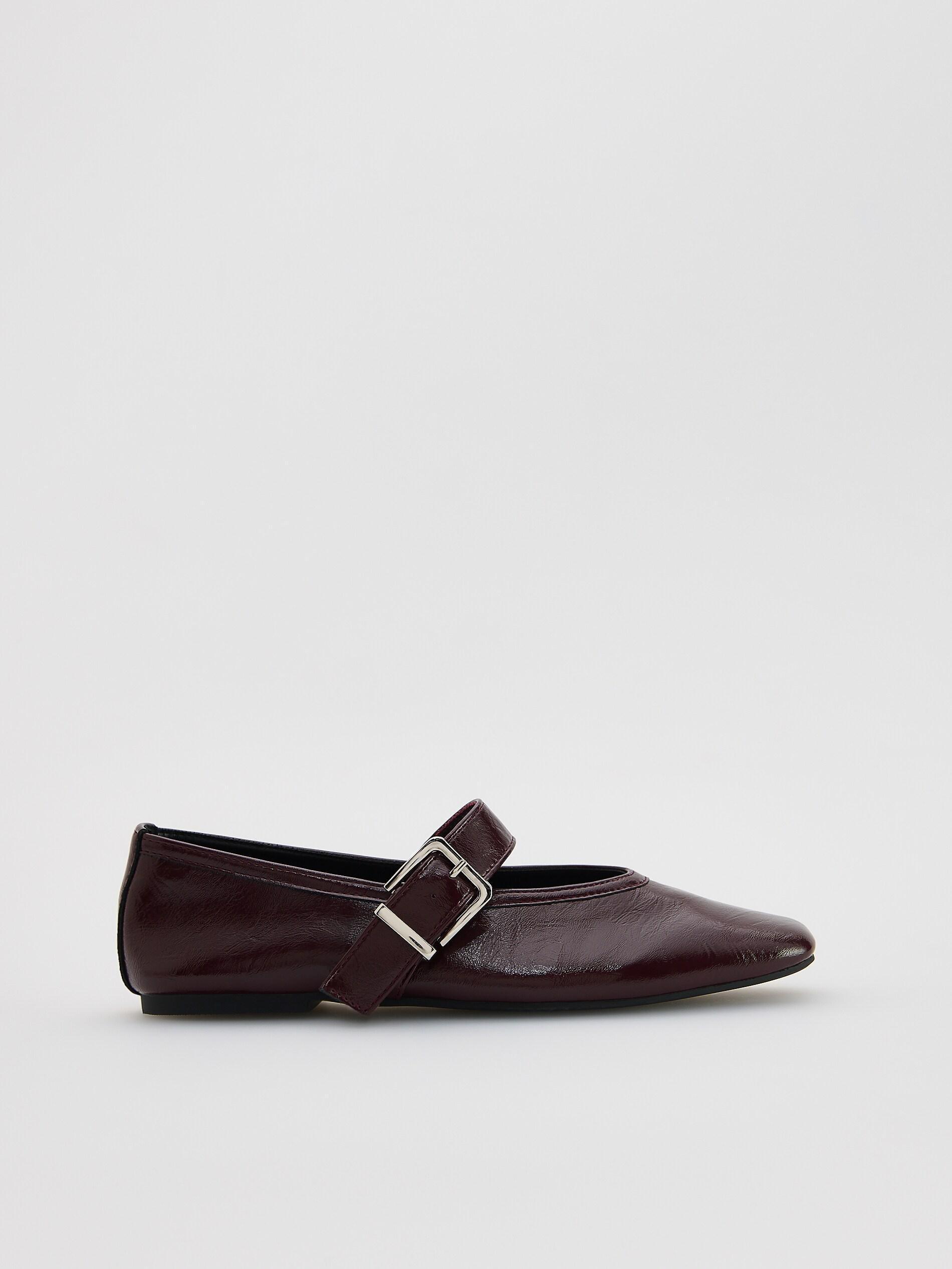 Maroon Leather Ballerinas With Strap, Burgundy, medium