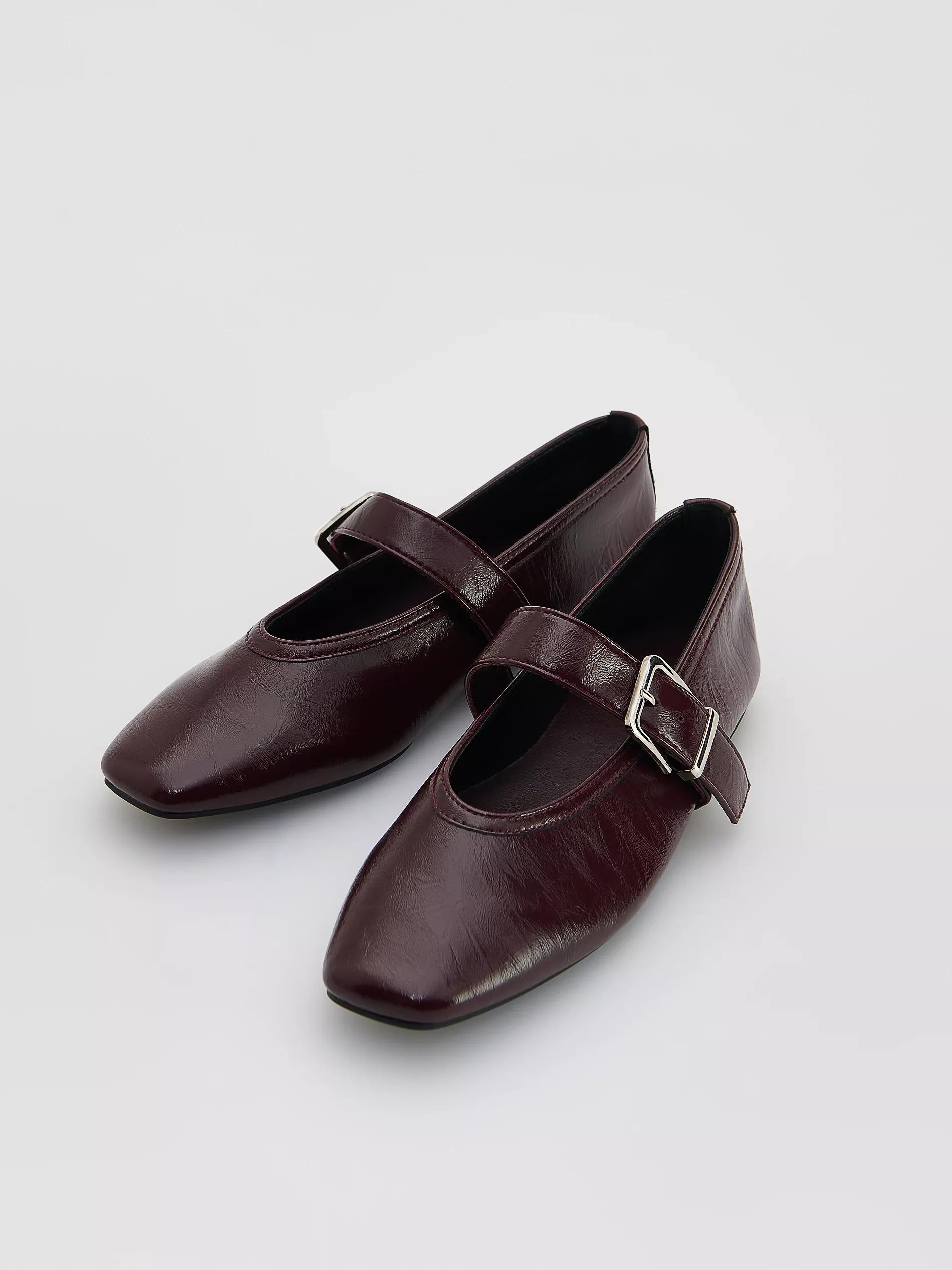 Maroon Leather Ballerinas With Strap, , large image number 1