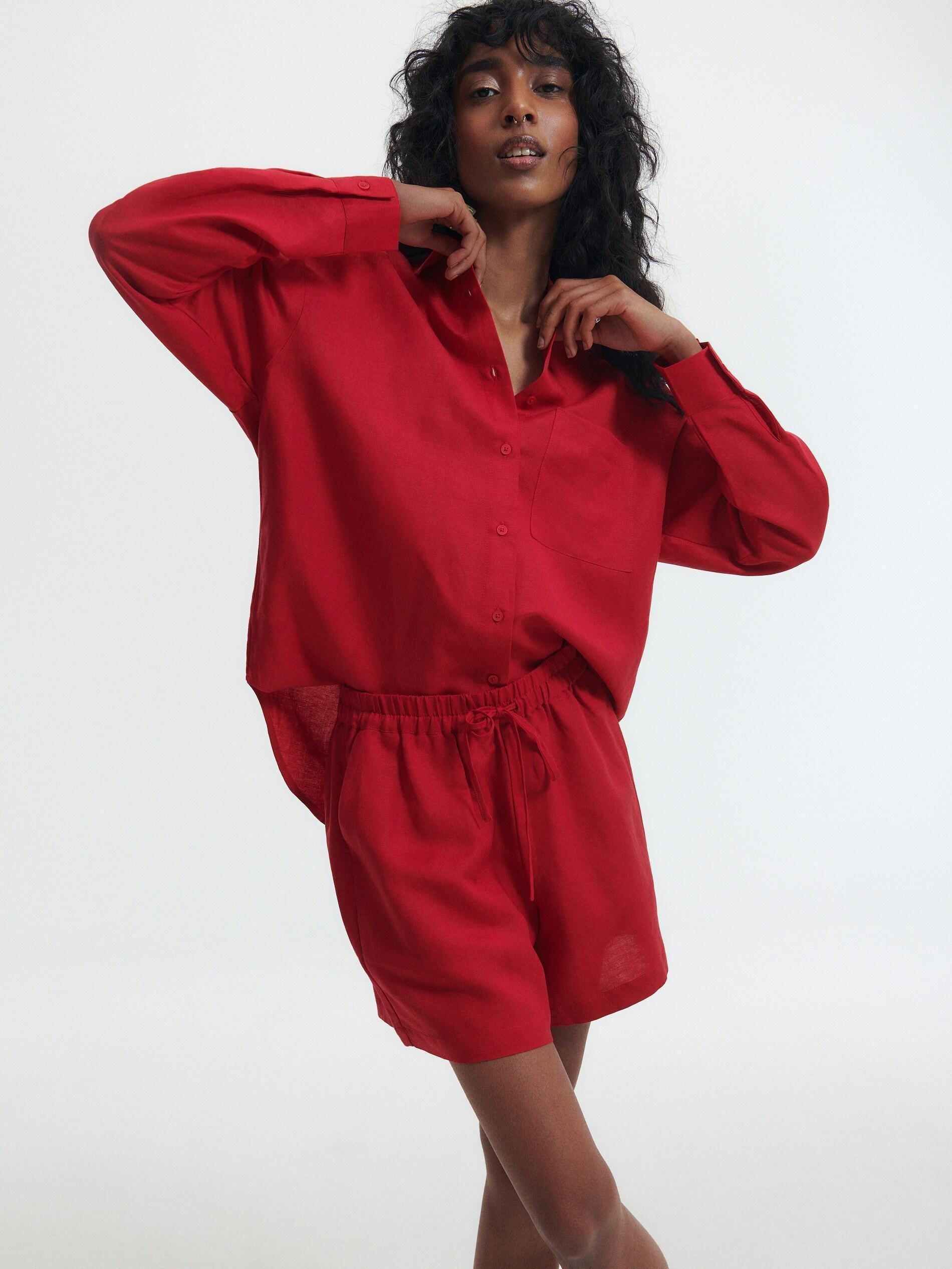 Red Linen Rich Shorts, , large image number 2