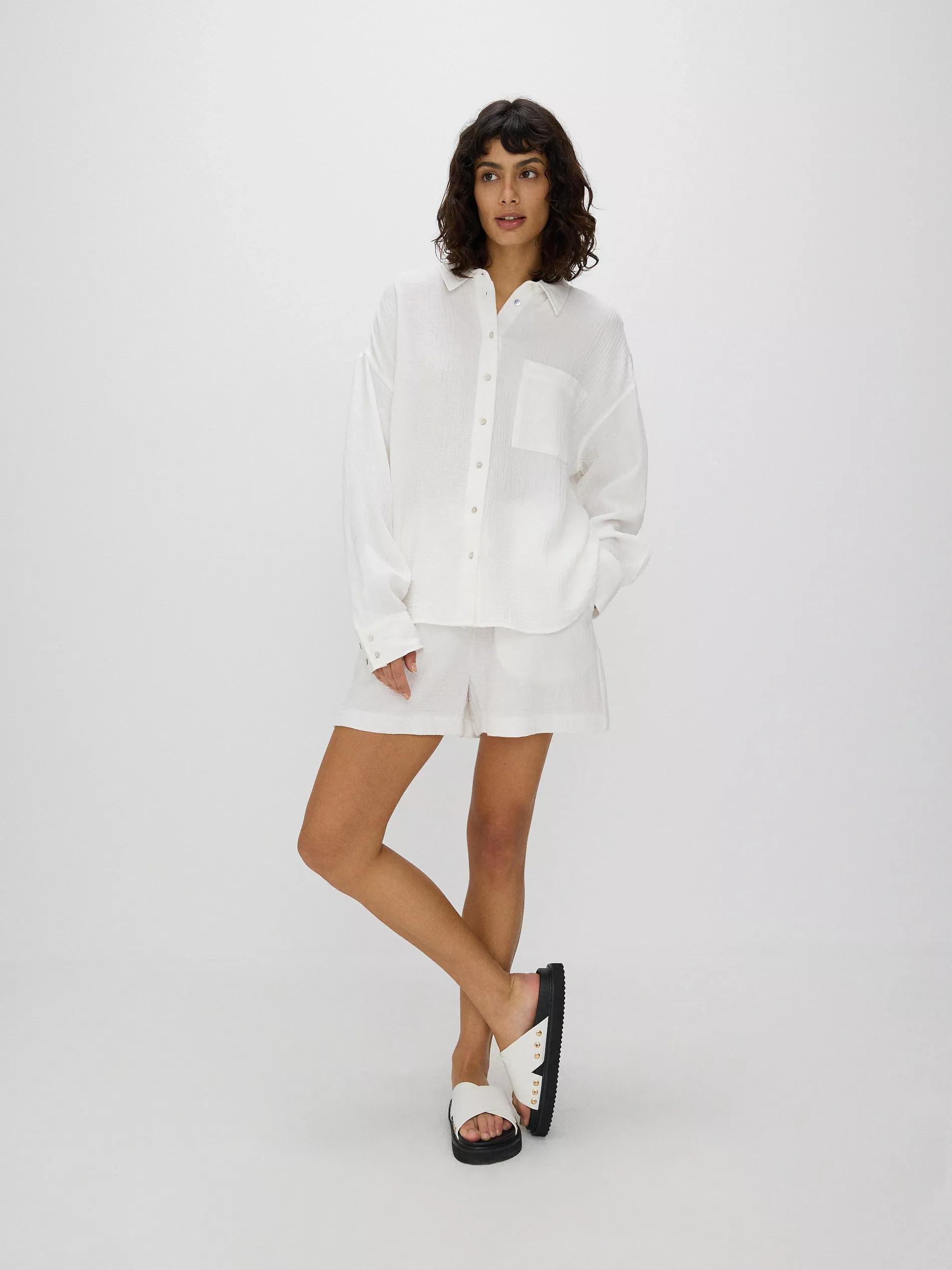 White Relaxed Cotton Shorts, , large image number 3