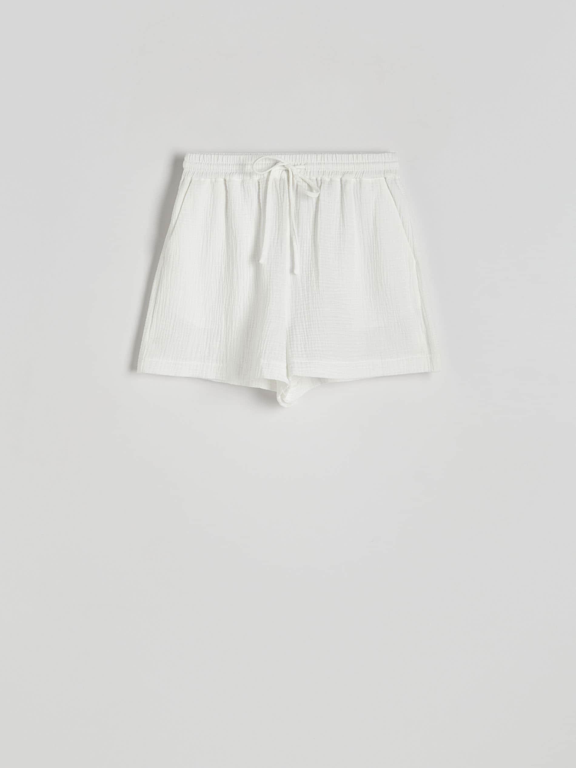White Relaxed Cotton Shorts, , large image number 7
