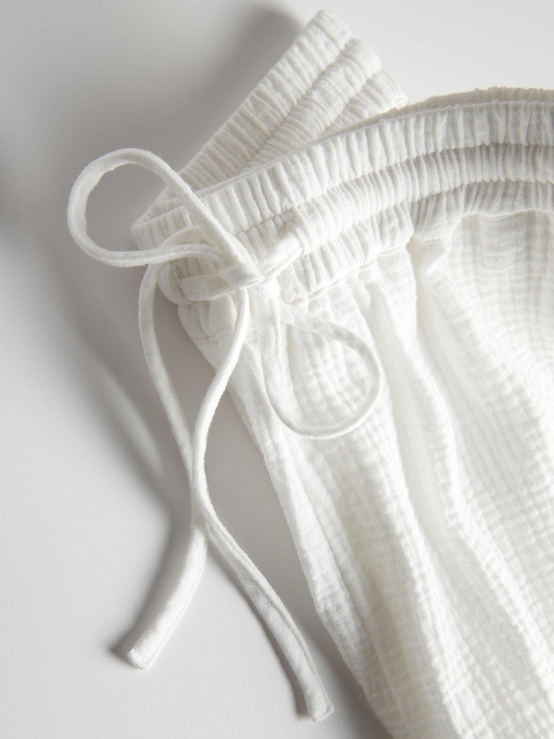 White Relaxed Cotton Shorts, , large image number 9
