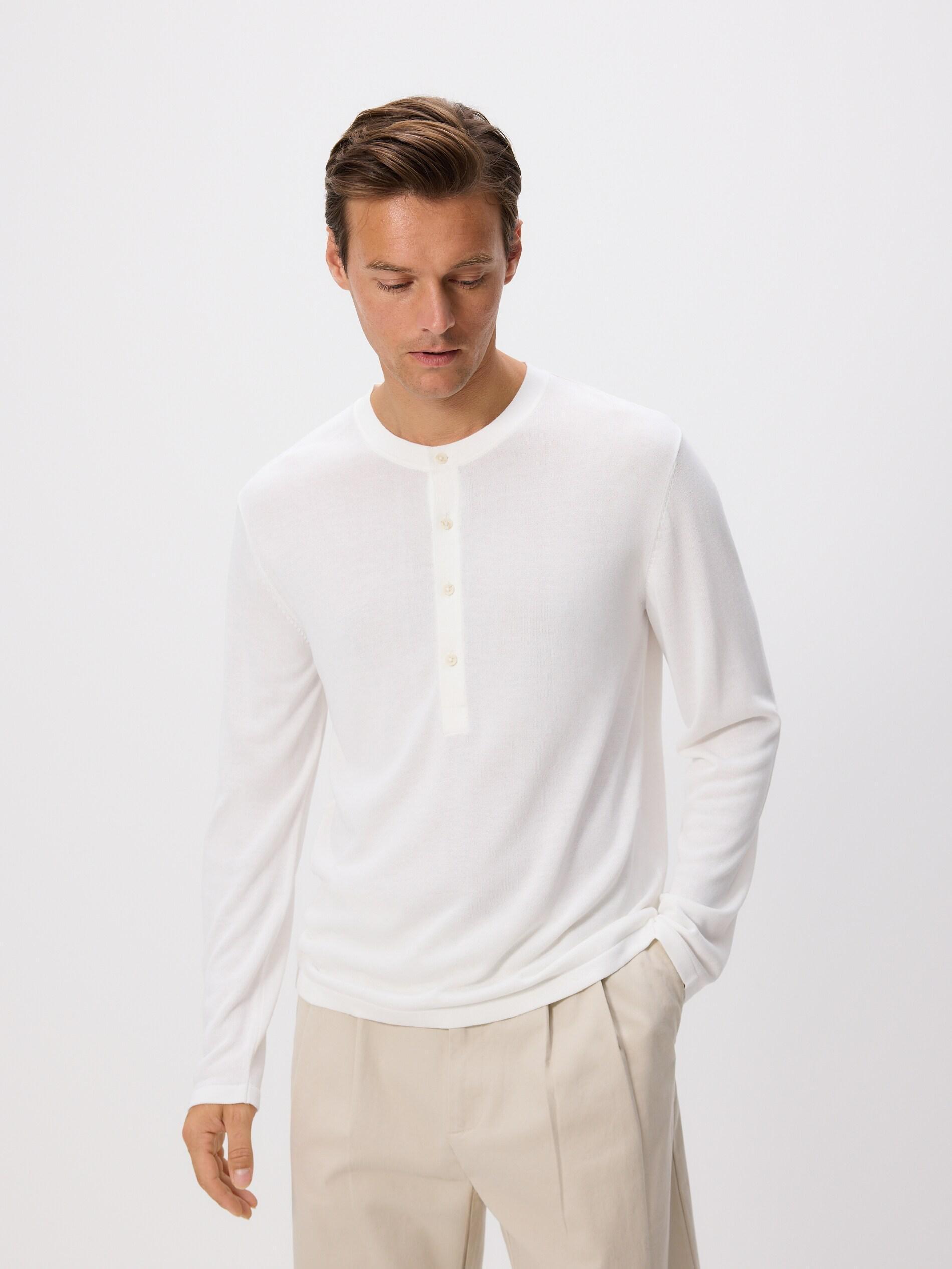 White Sweater, White, medium
