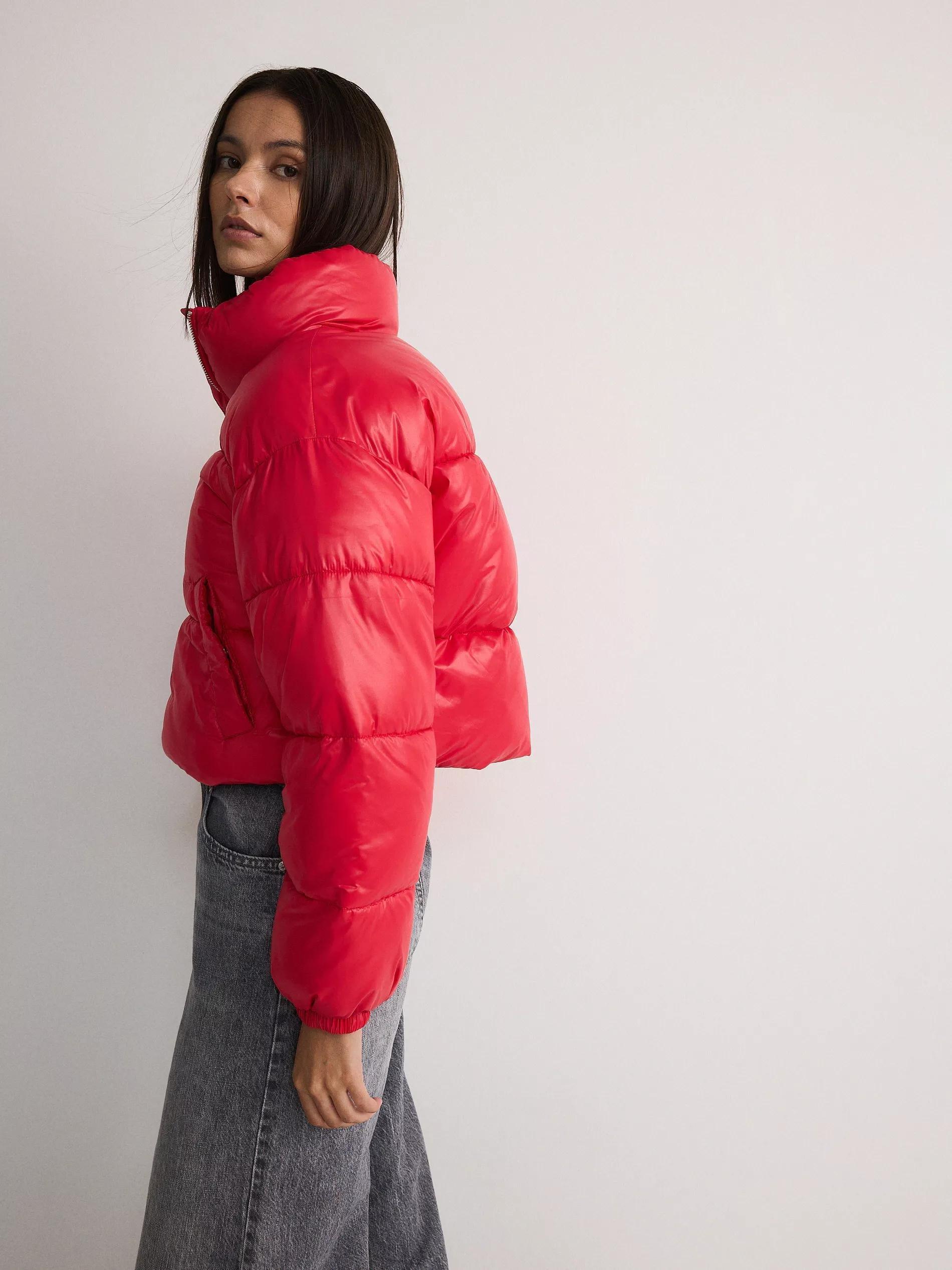 Red Short Quilted Jacket, , large image number 3