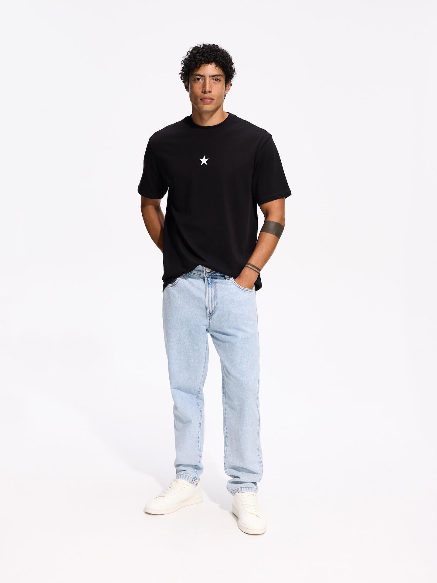 Blue Carrot Jeans With Wash Effect, Blue, medium