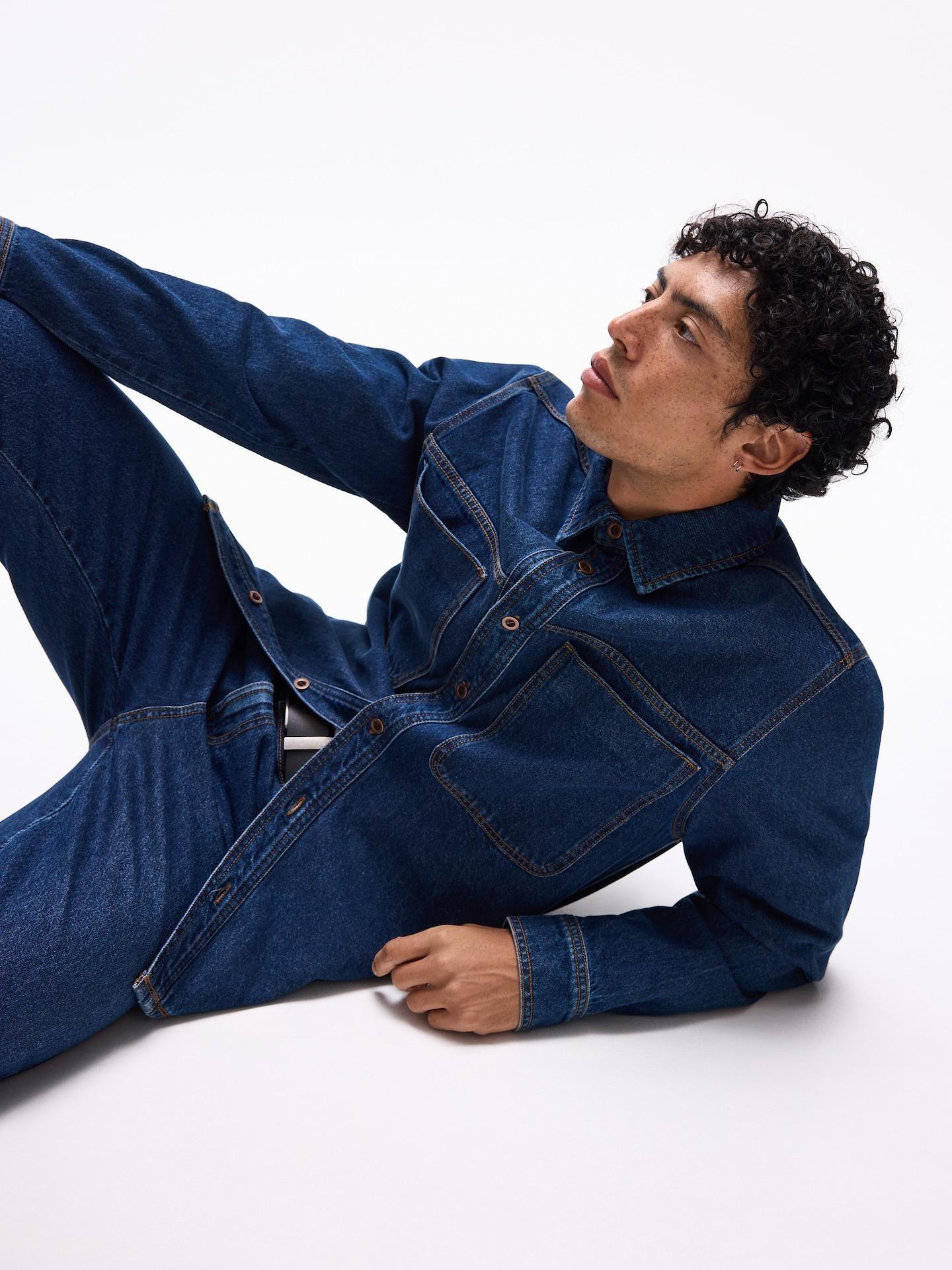 Blue Carrot Jeans With Wash Effect, Navy, medium