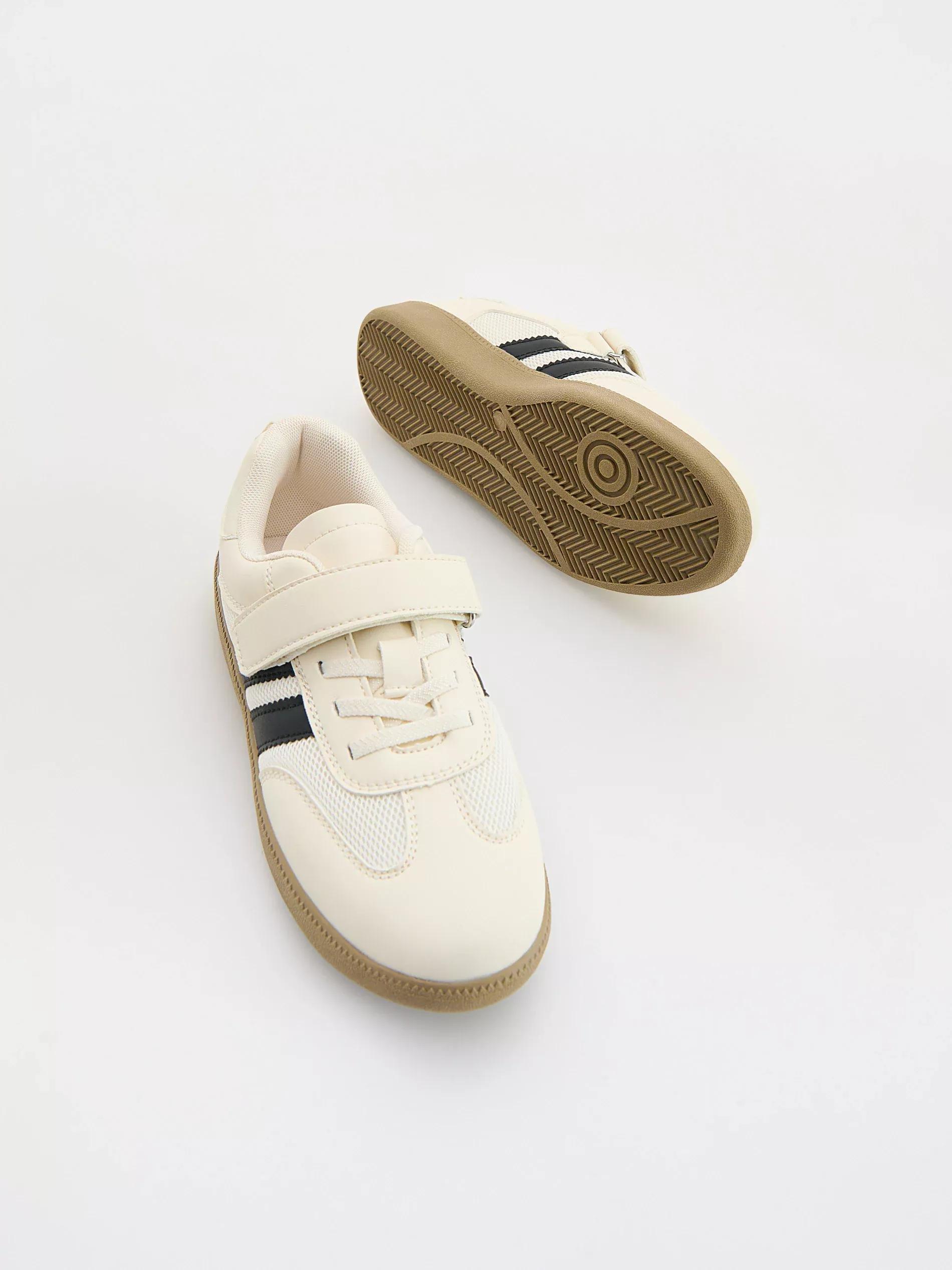 White Shoes With Velcro Fasteners, Ivory, large image number 3