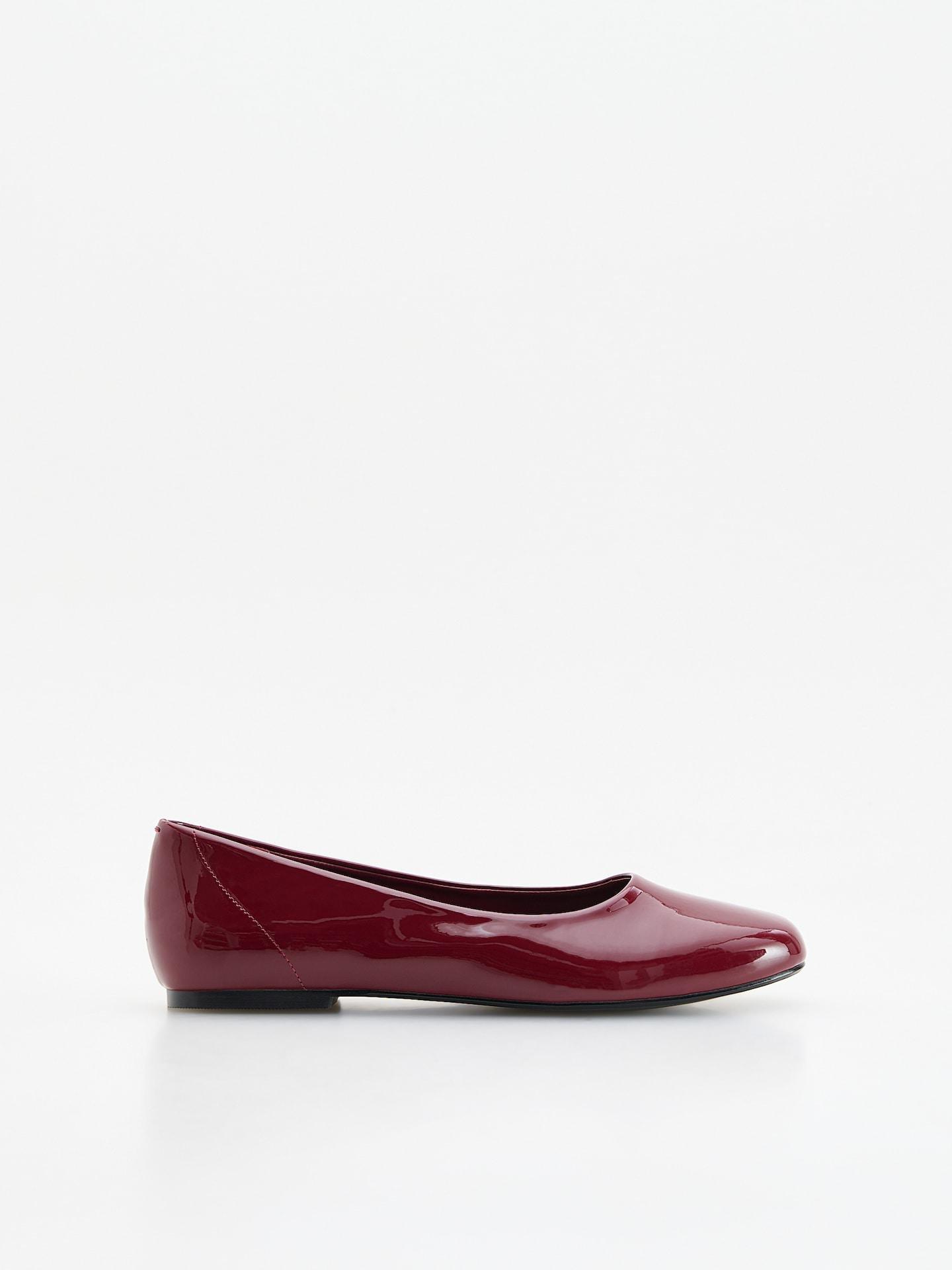 Red Lacquered Ballerinas, Burgundy, medium