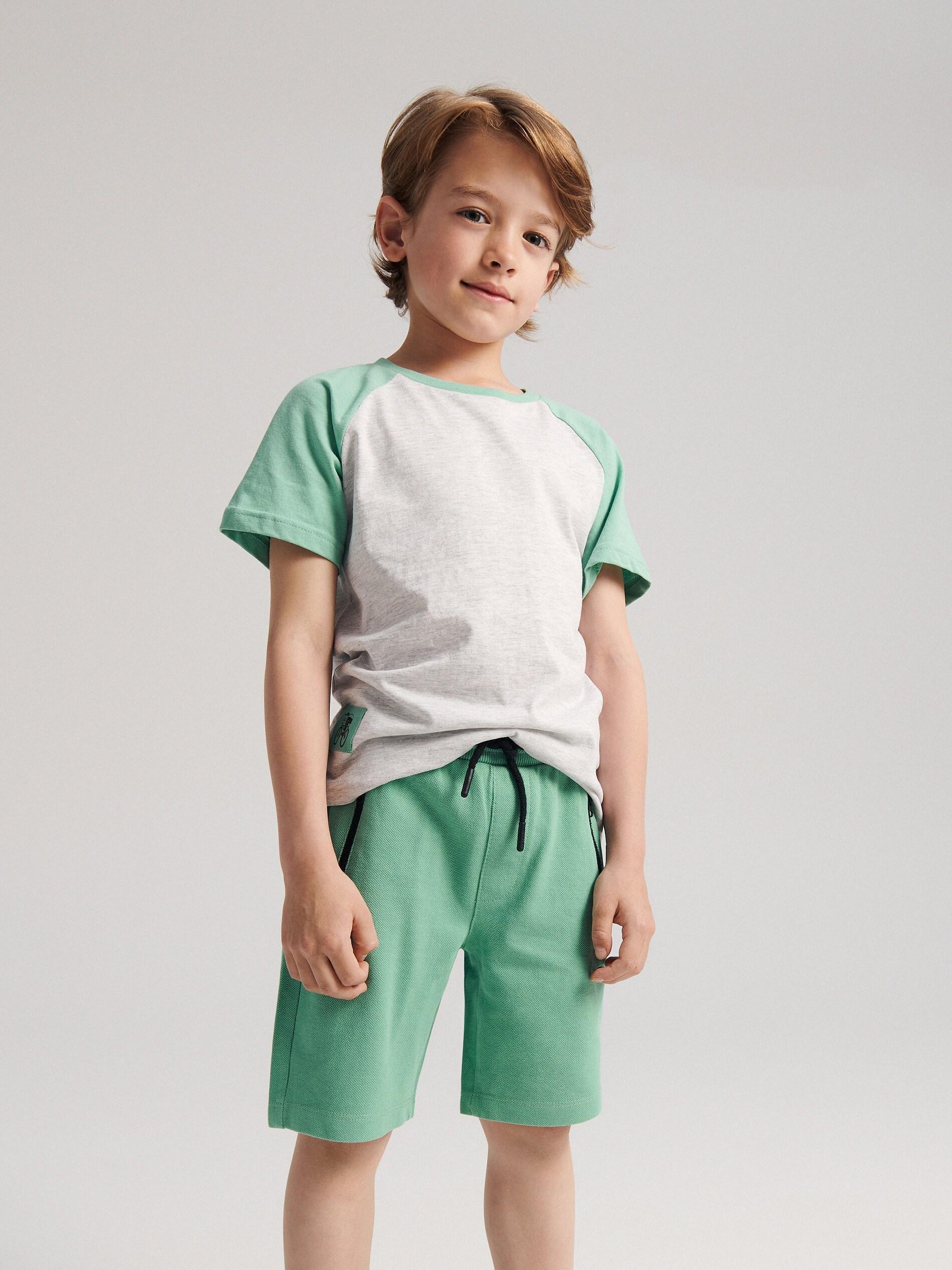 Light Green Shorts With Pockets, , large image number 0