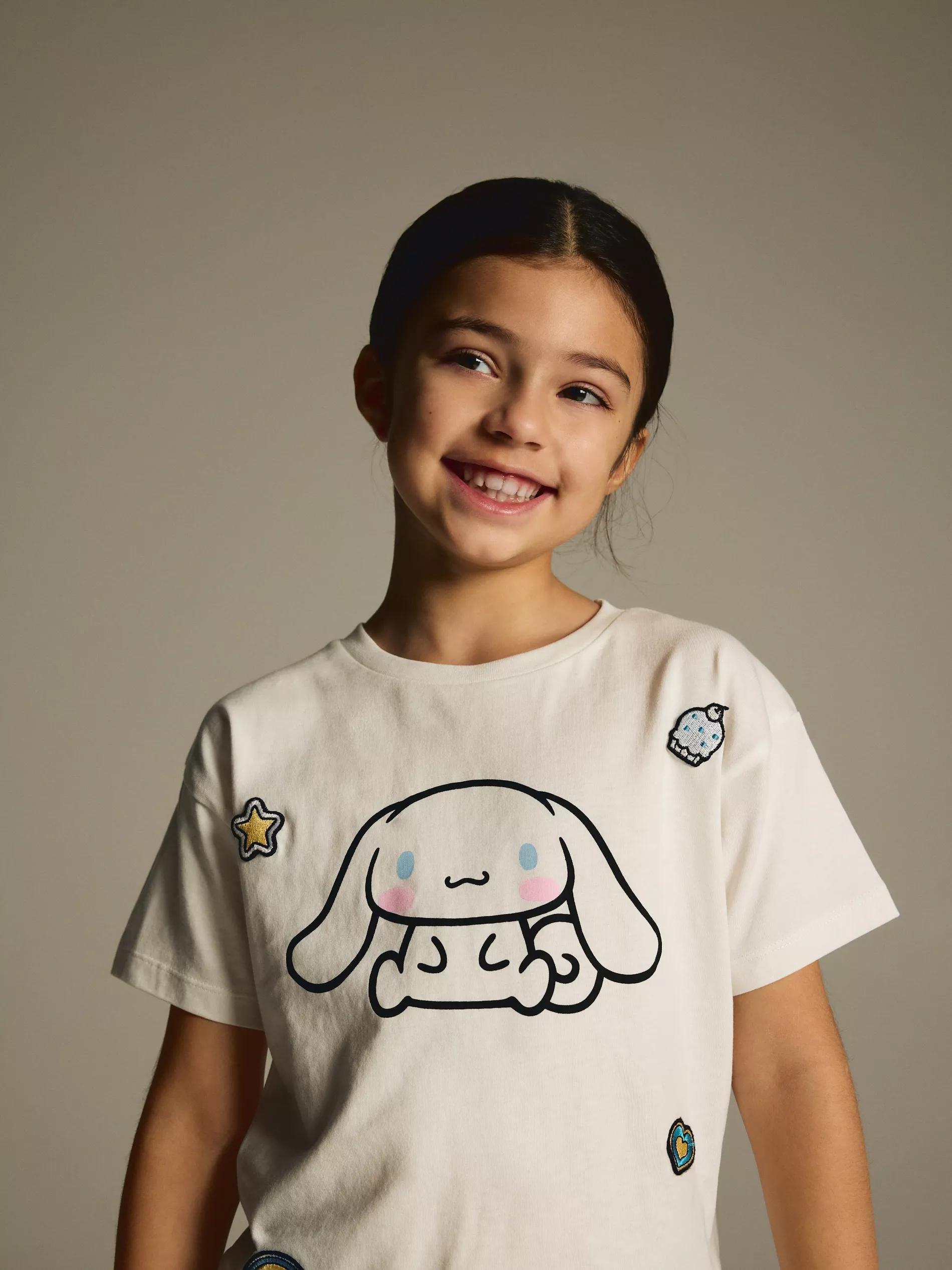 Cream Cinnamoroll T-Shirt, Ivory, medium