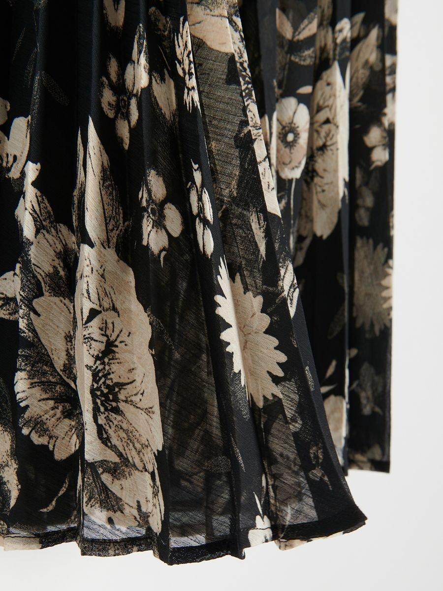 Beige Pleated Floral Skirt, , large image number 3