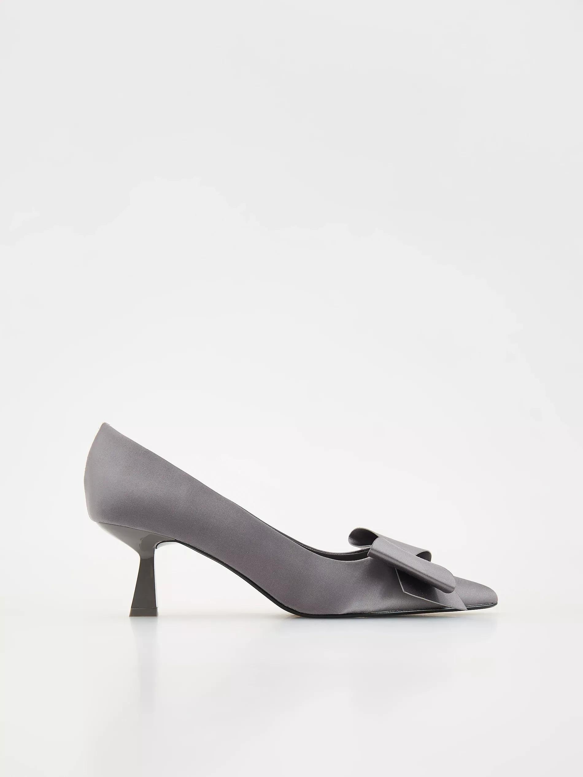 Grey Detailed Pumps, , large image number 1