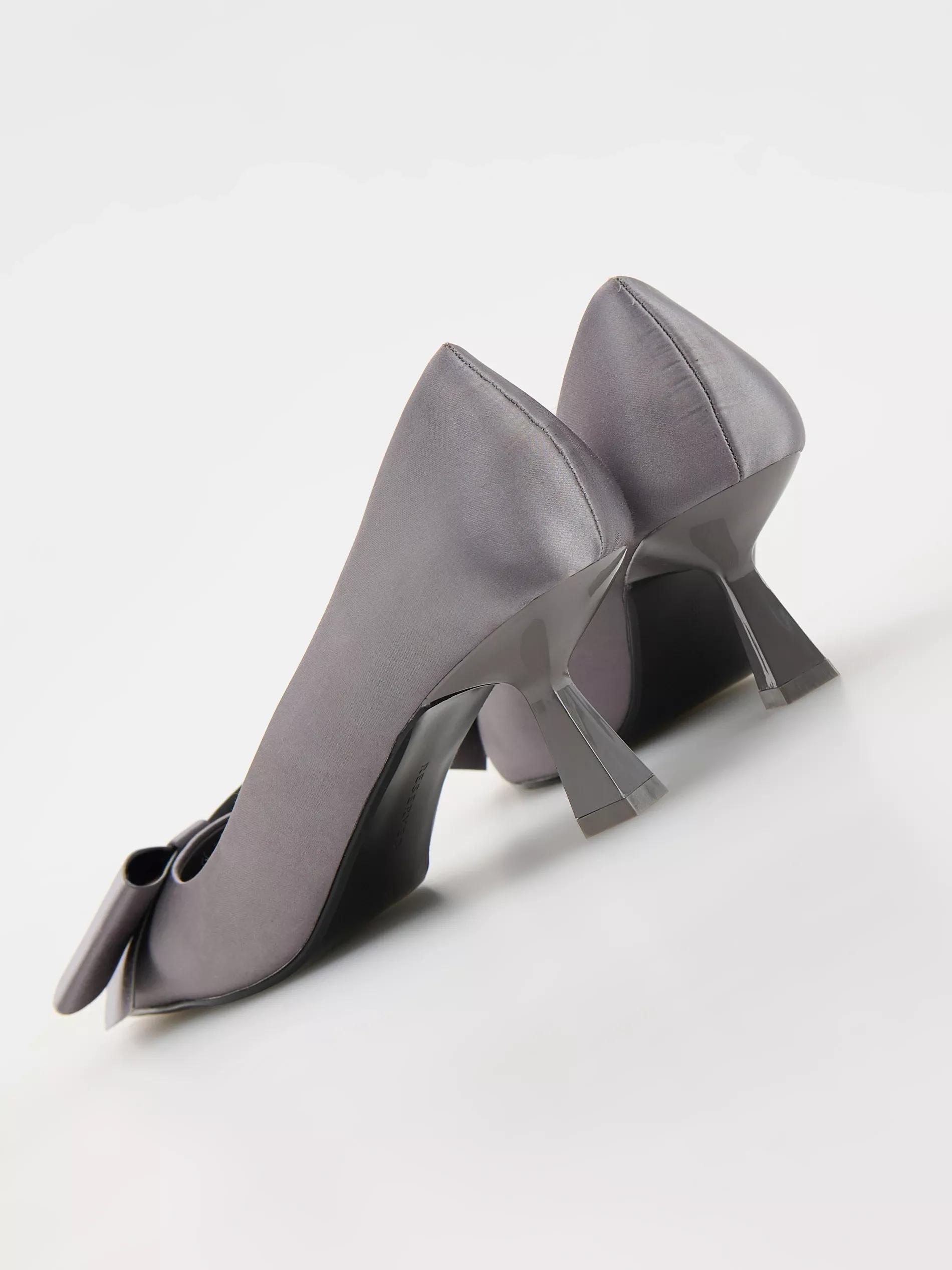 Grey Detailed Pumps, , large image number 3
