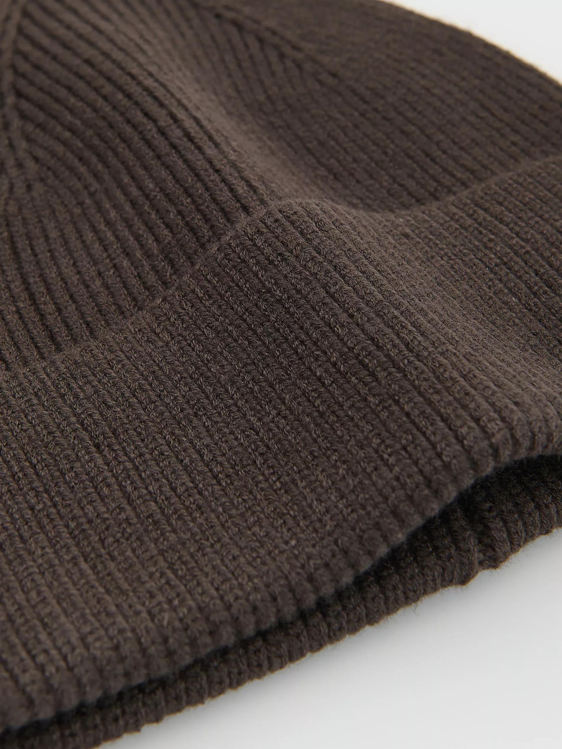 Brown Cap, Brown, large image number 1