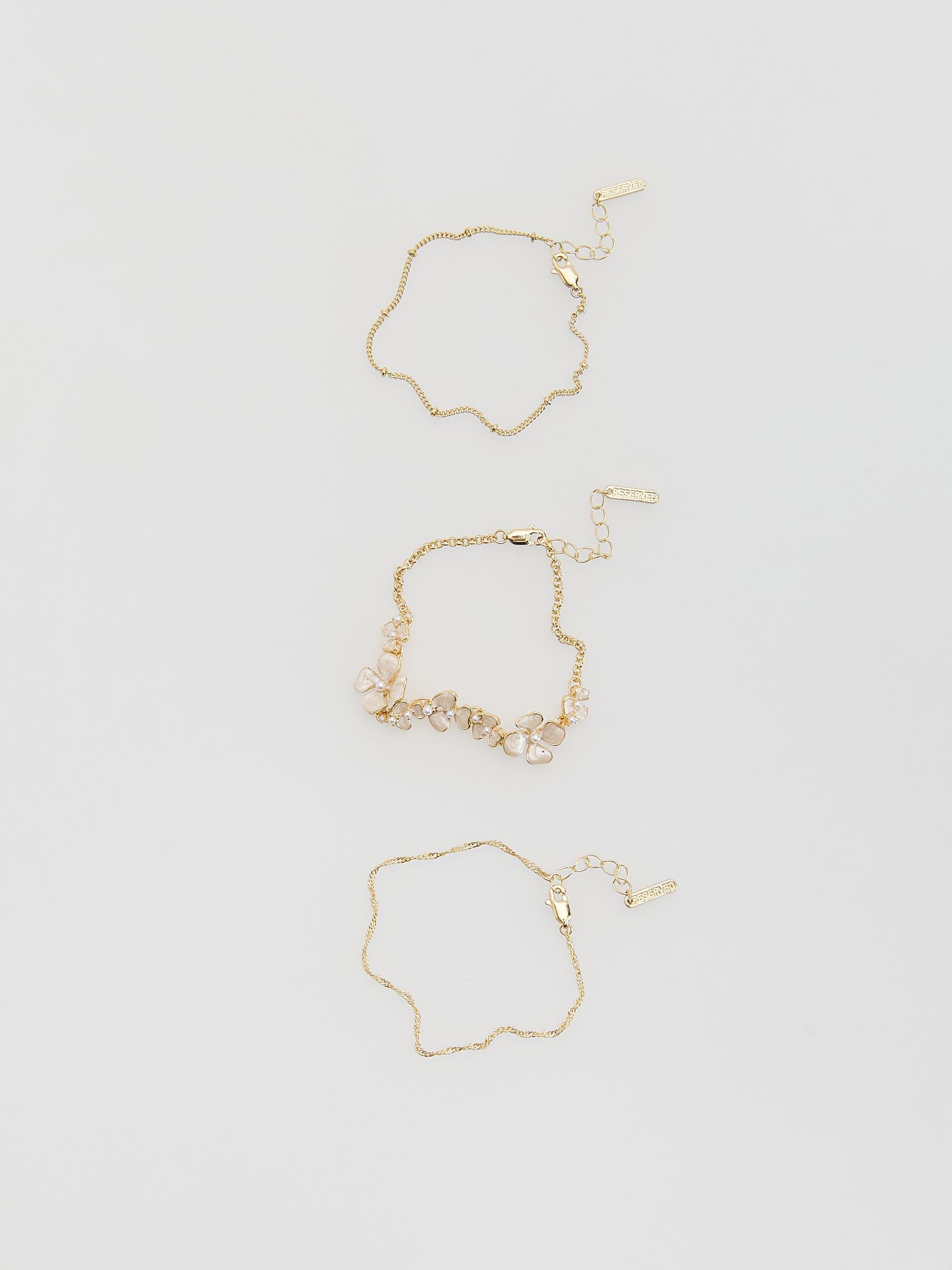 Cream Set Of Bracelets, Ivory, large image number 0