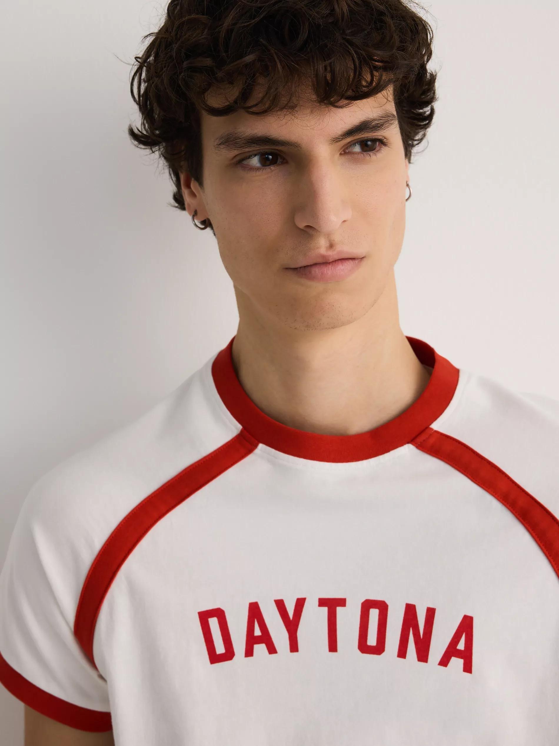 Red Regular Fit Printed T-Shirt, , large image number 2