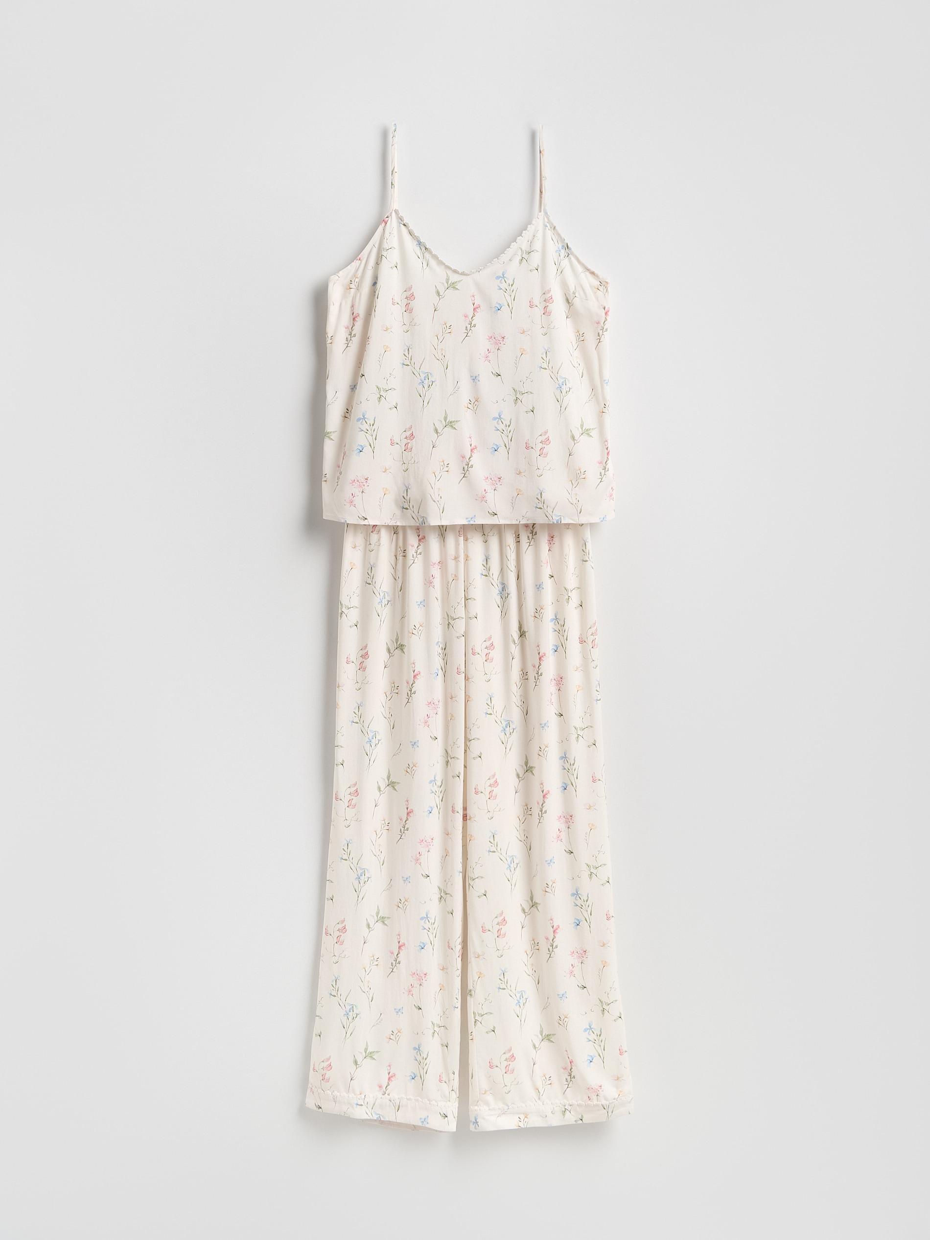 Beige Two-Piece Camisole Pajama Set, Ivory, large image number 4