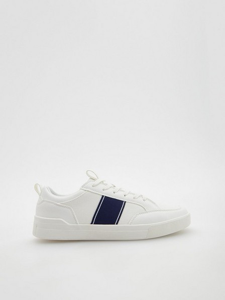 Reserved - White Classic Sneaker