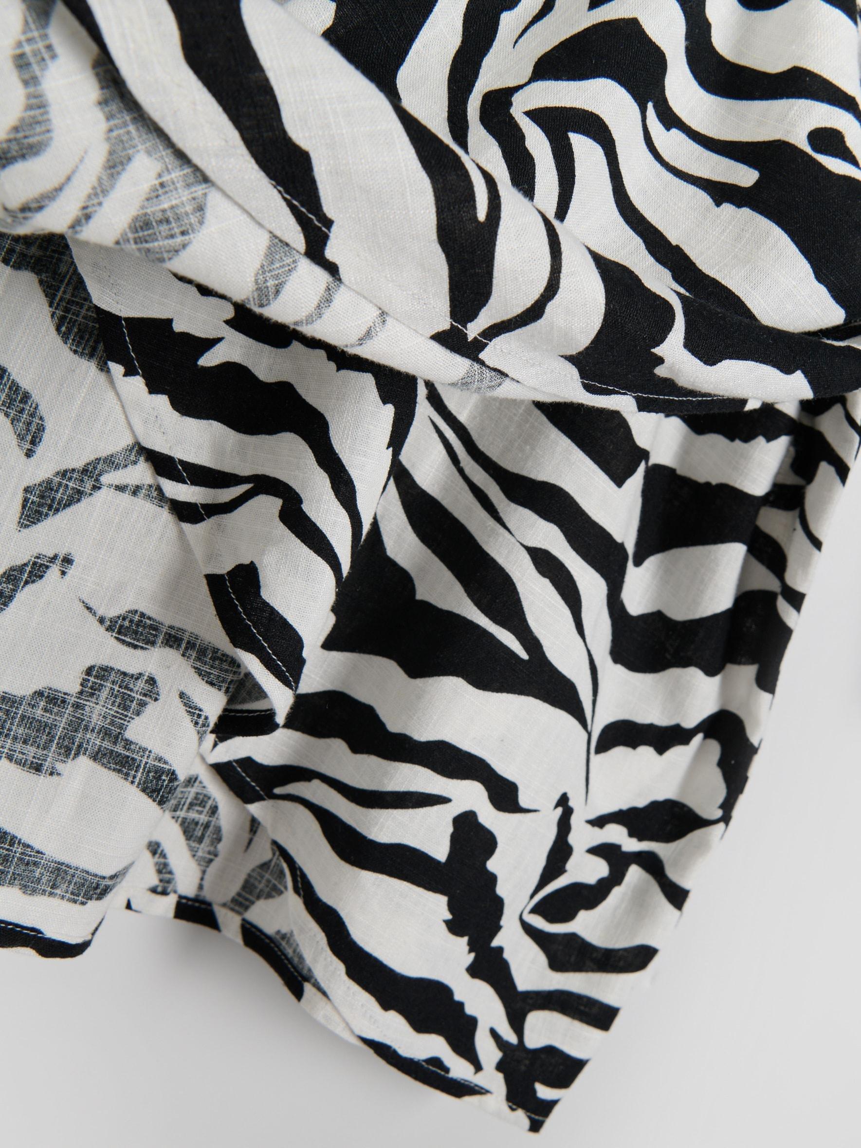 Black Animal Pattern Collared Mini Dress, , large image number 5
