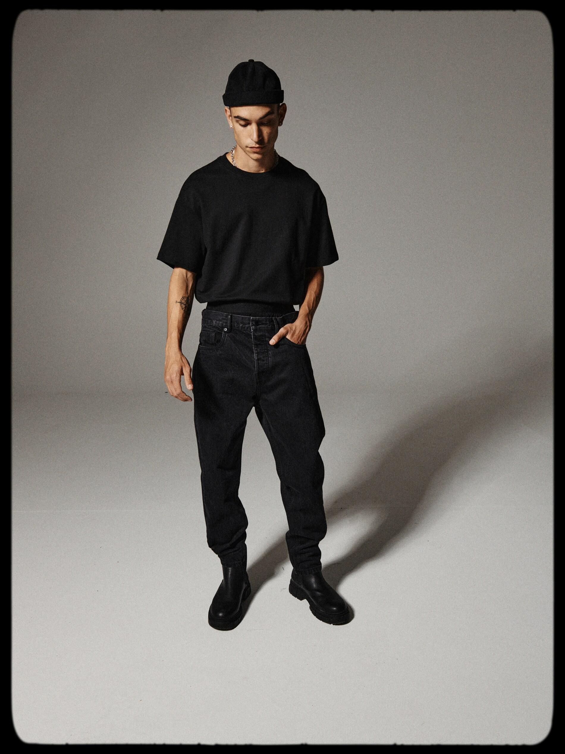 Black Drop Crotch Carrot Jeans, , large image number 1