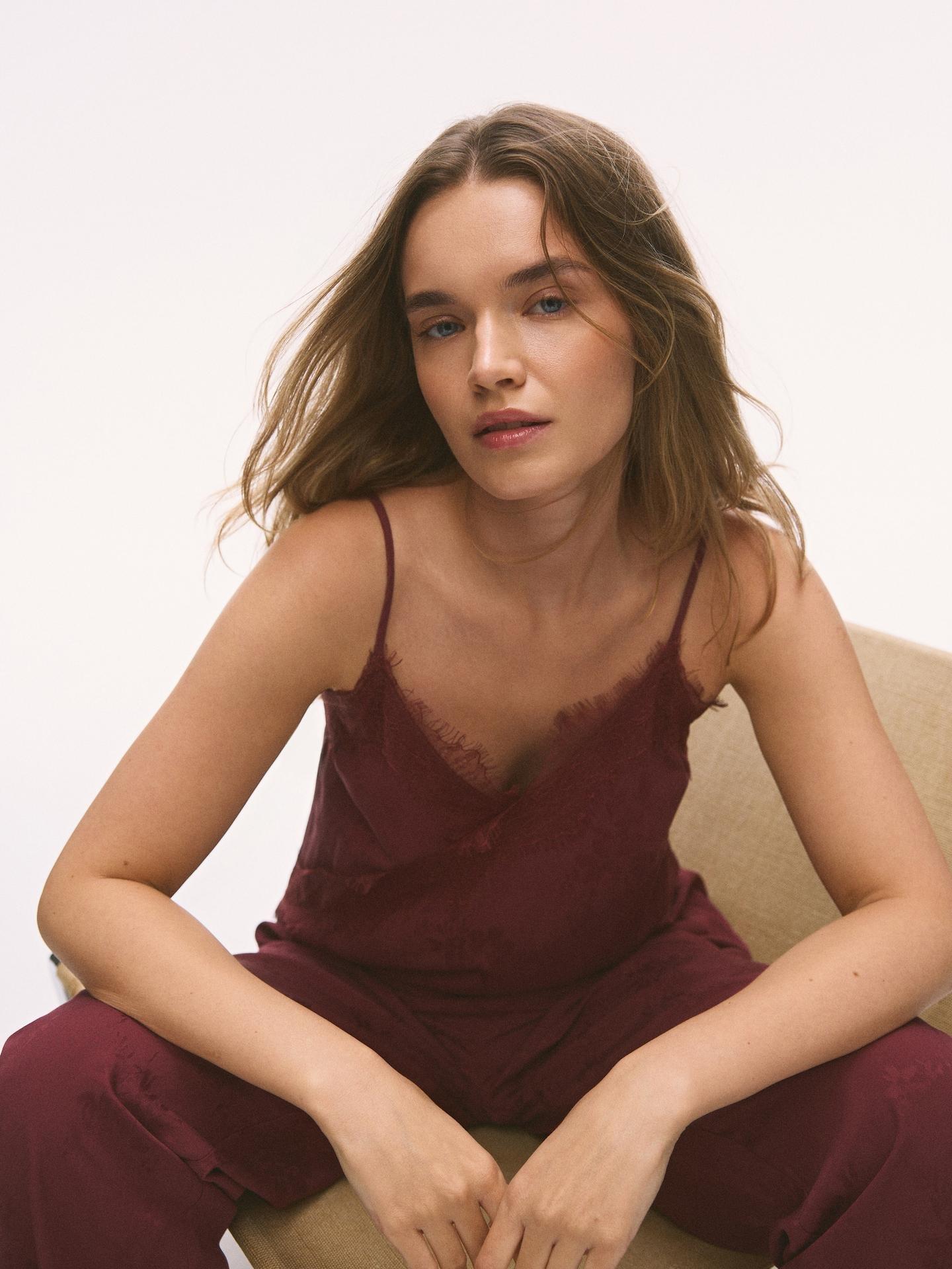 Red Two Piece Viscose Pyjama Set, Burgundy, large image number 2