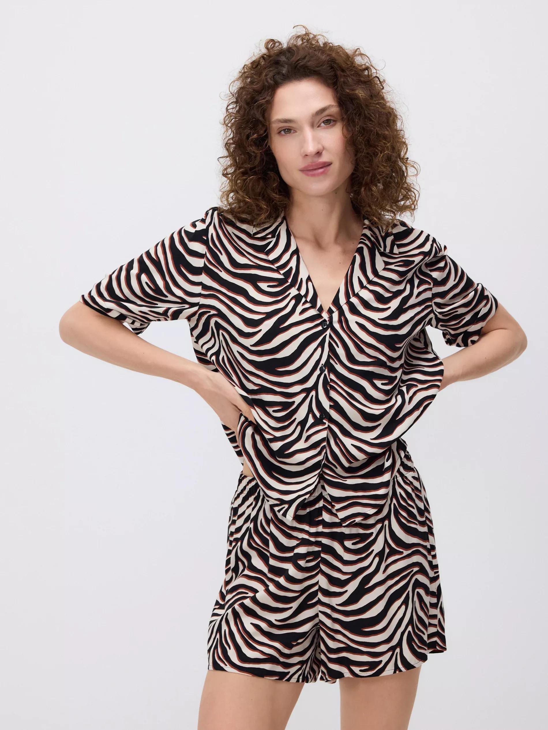 Black Two Piece Pyjama Set With Animal Print, Black, large image number 0