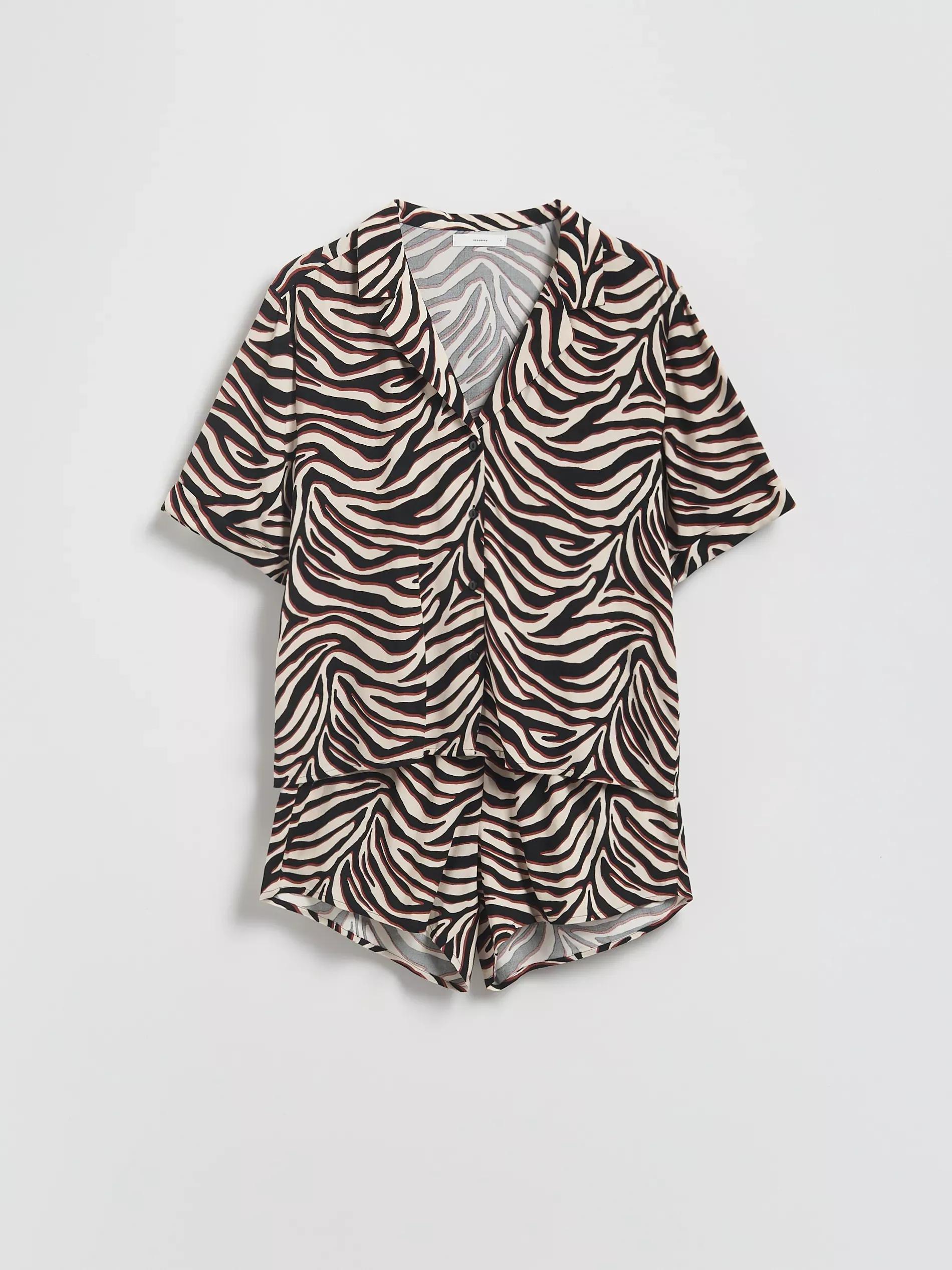 Black Two Piece Pyjama Set With Animal Print, Black, large image number 5