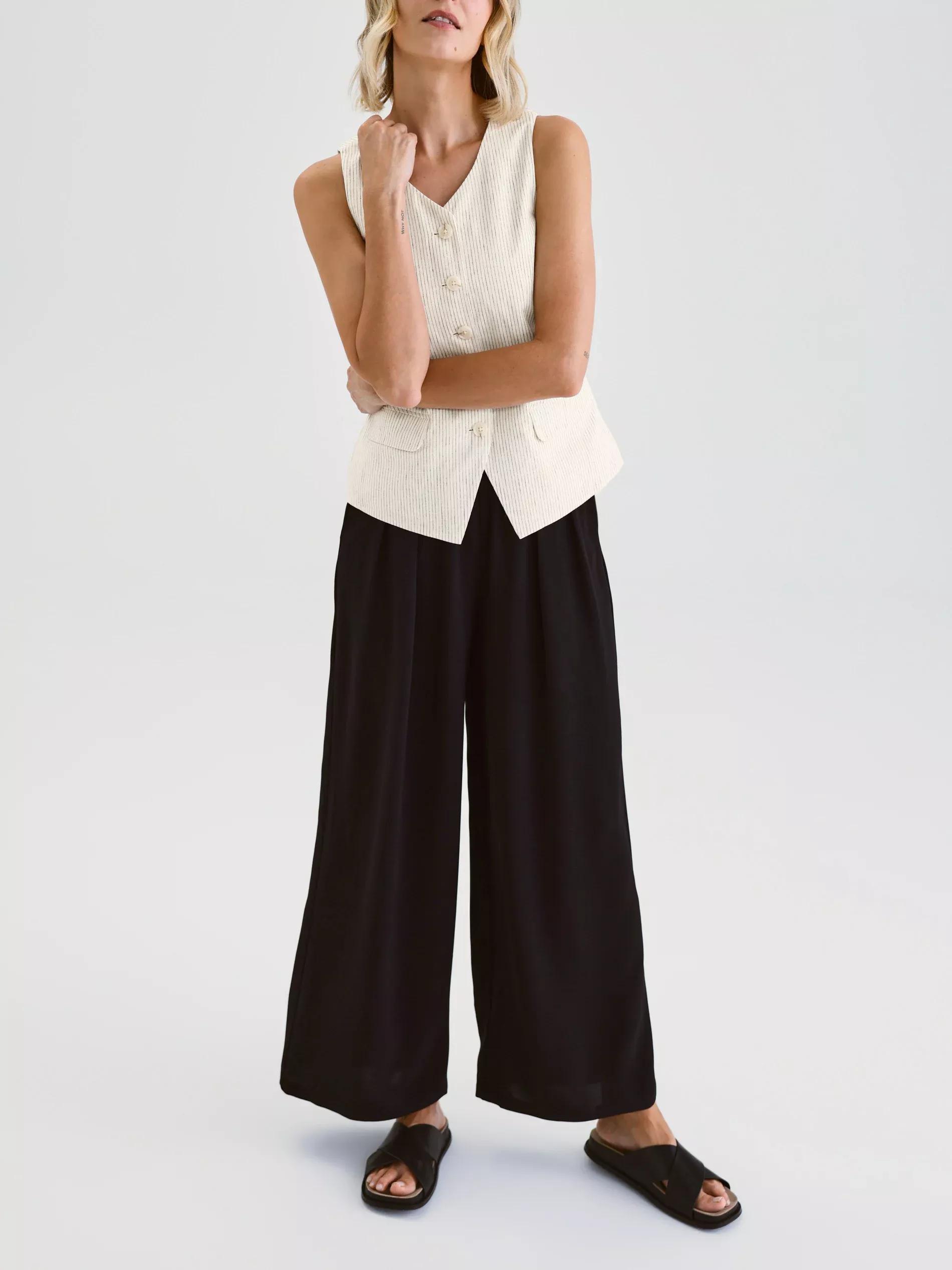 Black Loose Trousers With Pleats, Black, large image number 1