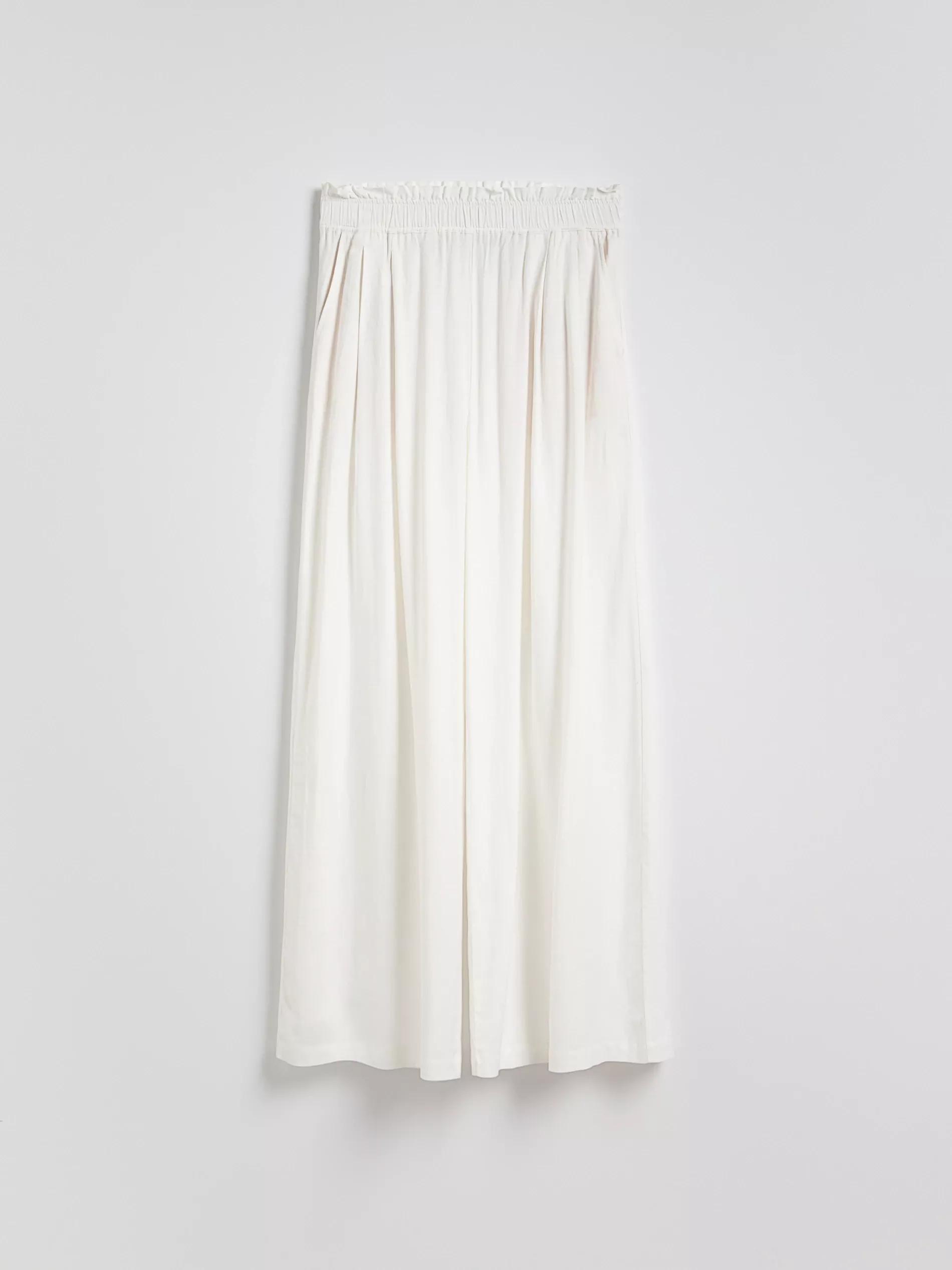 Cream Linen Rich Wide Leg Trousers, Ivory, large image number 3