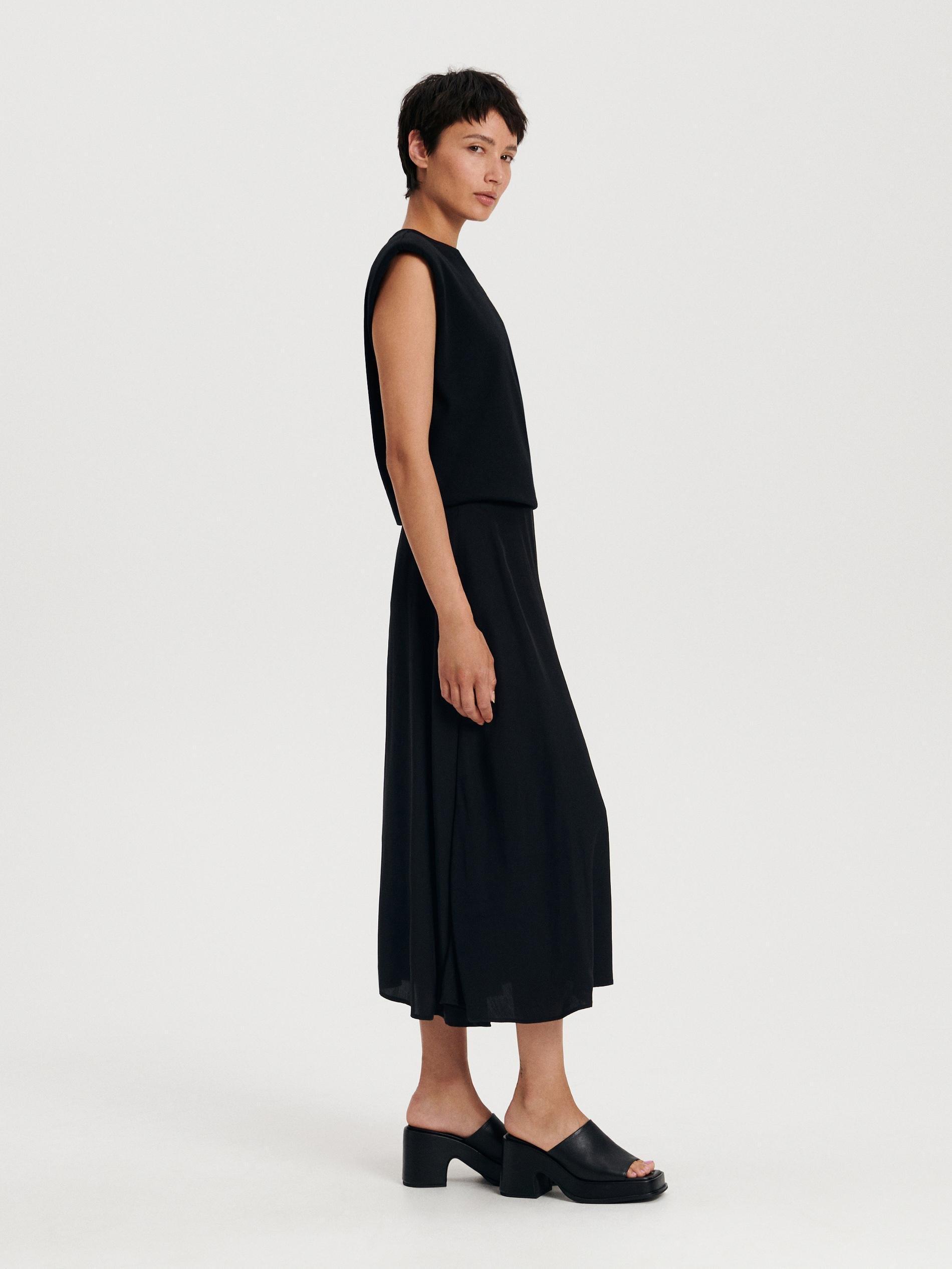 Black Flared Hem Midi Skirt, , large image number 0