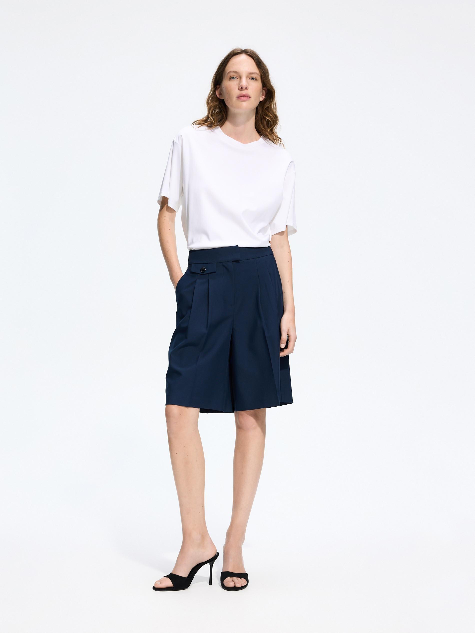 Navy Bermuda Shorts With Pleats, Navy, large image number 0