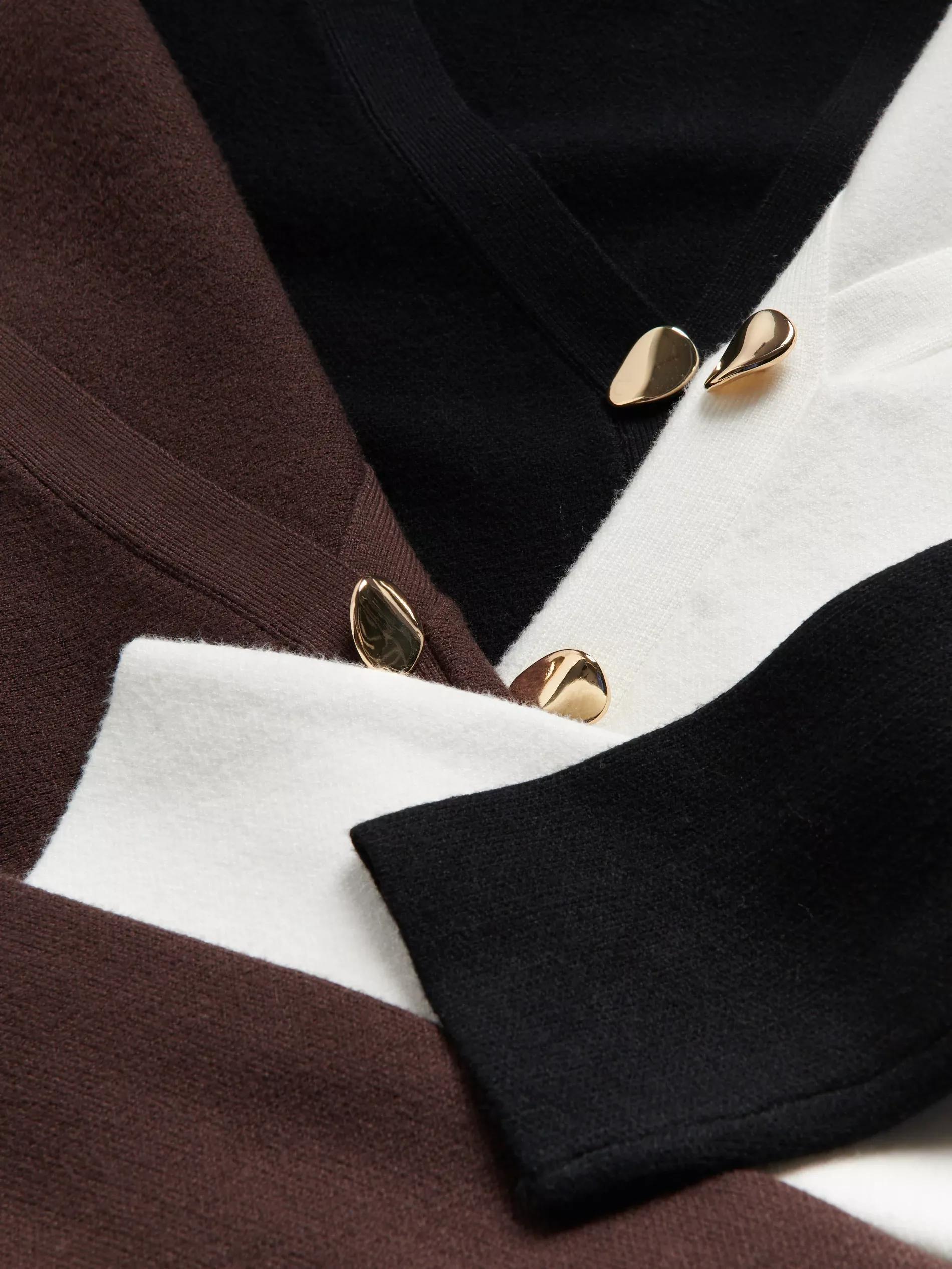 كنزة سوداء بأزرار ديكورية, Black, large image number 5