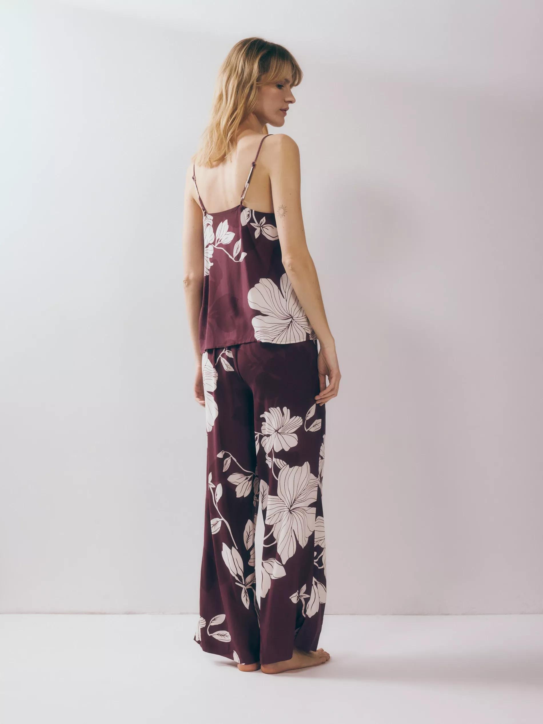 Mahogany Two Piece Viscose Pyjama Set, Burgundy, large image number 3