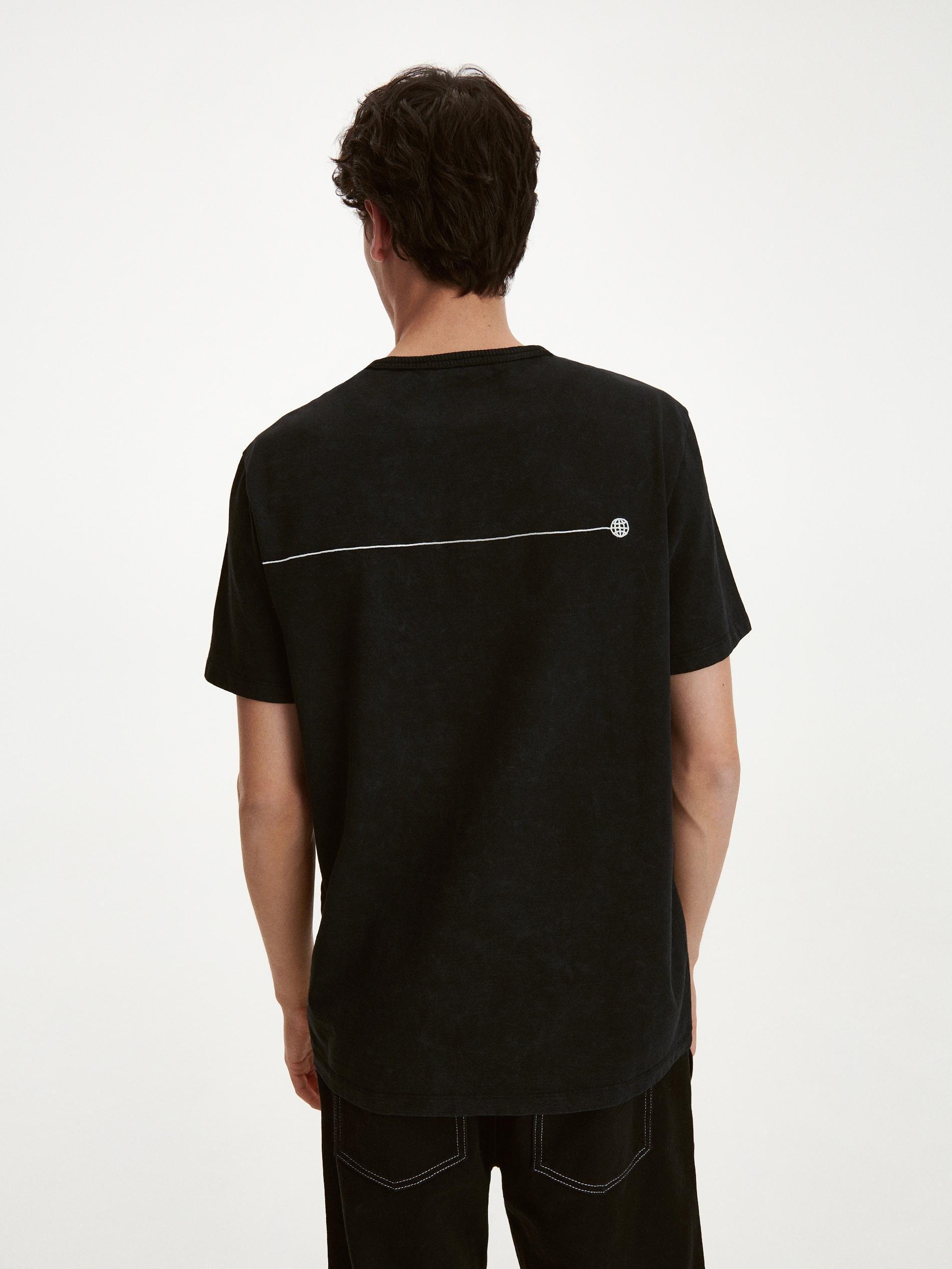 Black Regular Fit T-Shirt With Print, , large image number 2