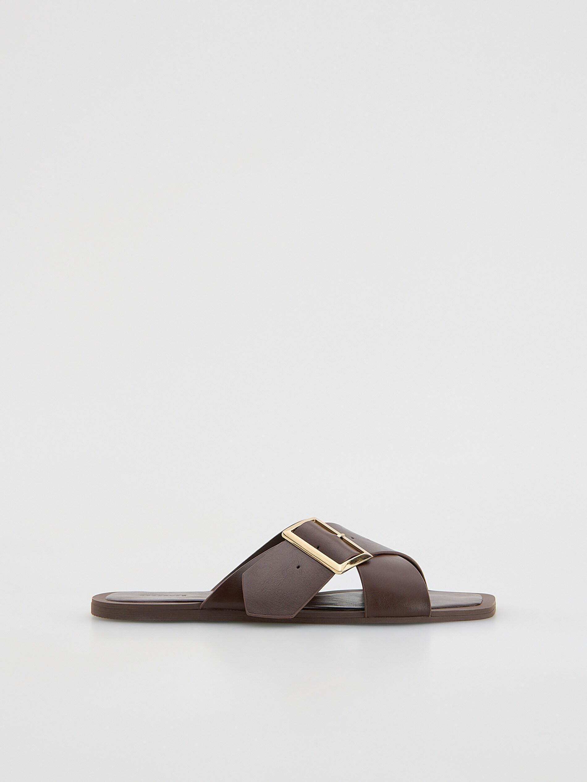 Maroon Sliders With Decorative Buckle, Burgundy, medium