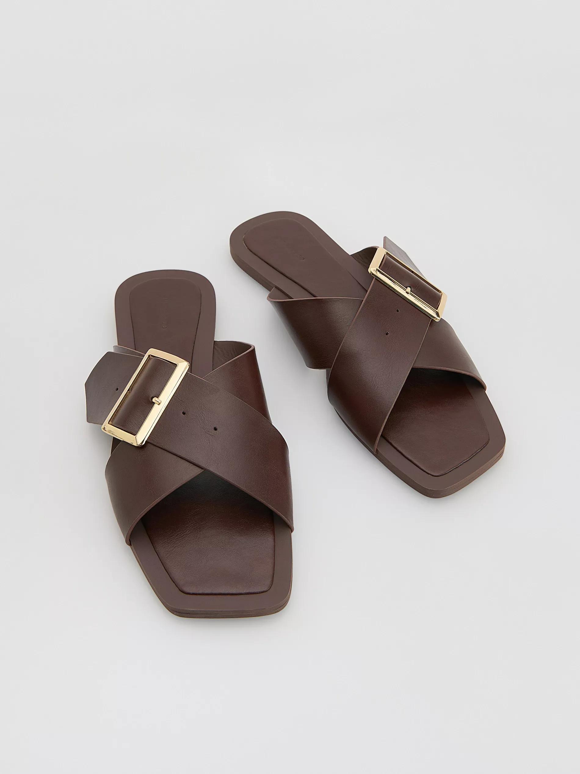 Maroon Sliders With Decorative Buckle, , large image number 1