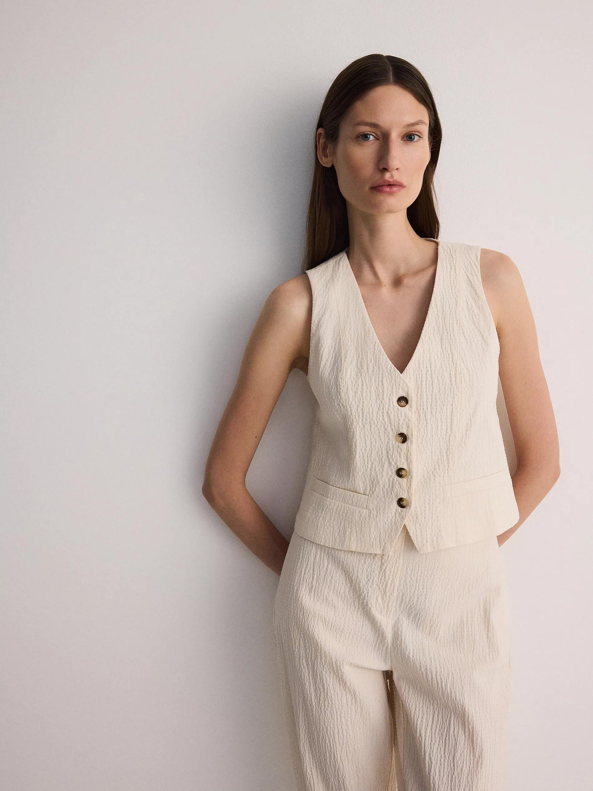 Beige V-Neck Structured Suit Vest, , large image number 2