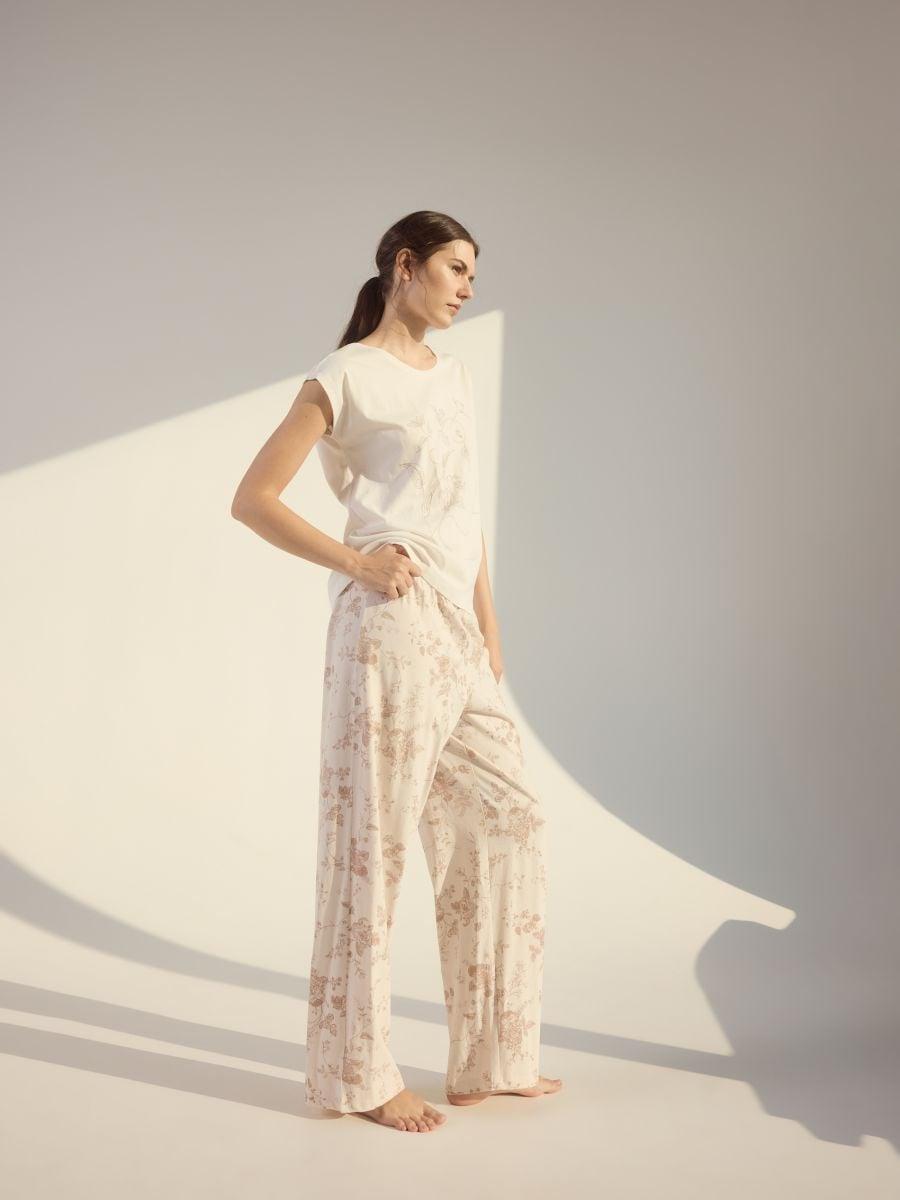 White Pyjamas, , medium