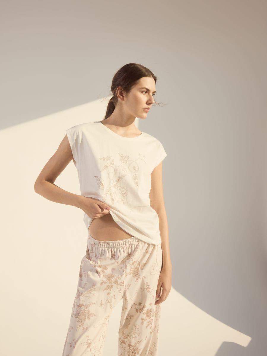 White Pyjamas, , large image number 1