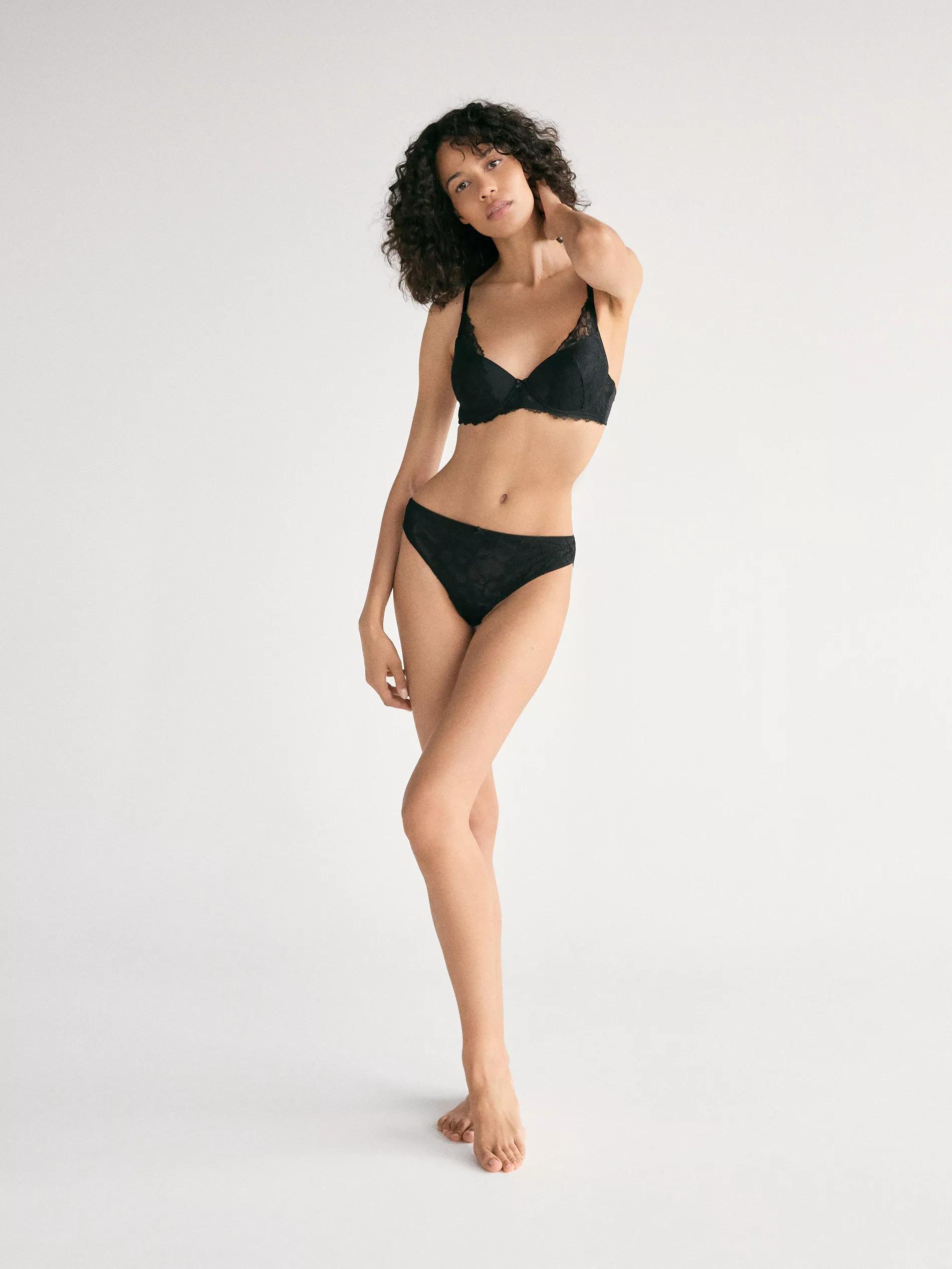 BLACK LADIES` BRASSIERE, Black, medium