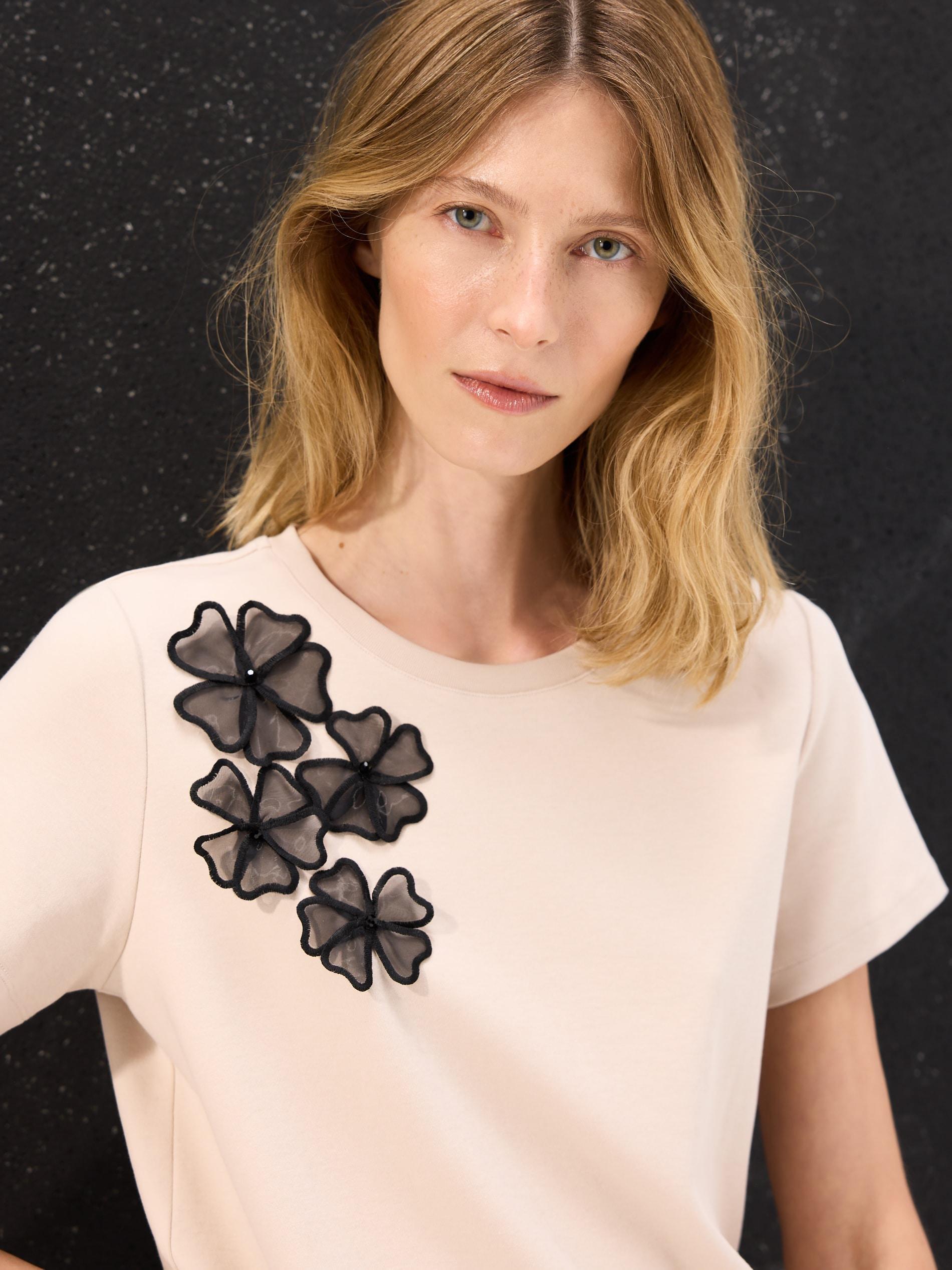 Beige T-Shirt With Decorative Applique, Beige, large image number 3
