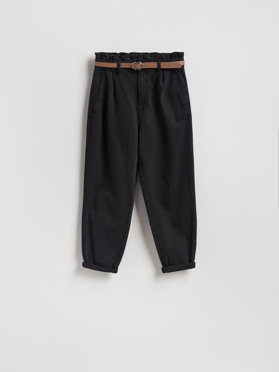 جينز بخصر مكشكش مع حزام أسود, Black, medium